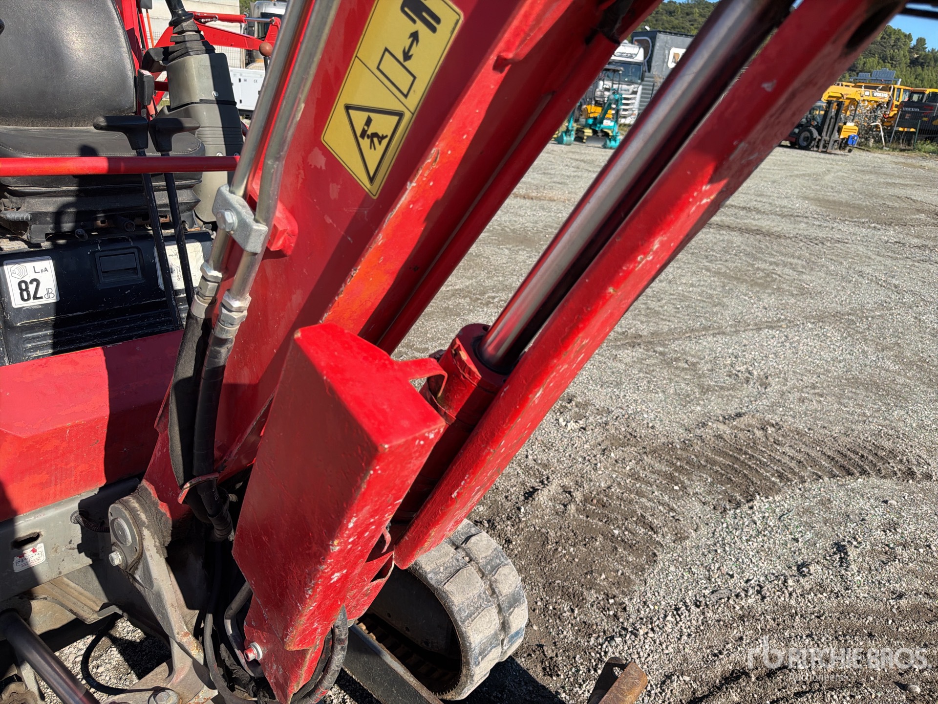 2016 Yanmar VIO20-4