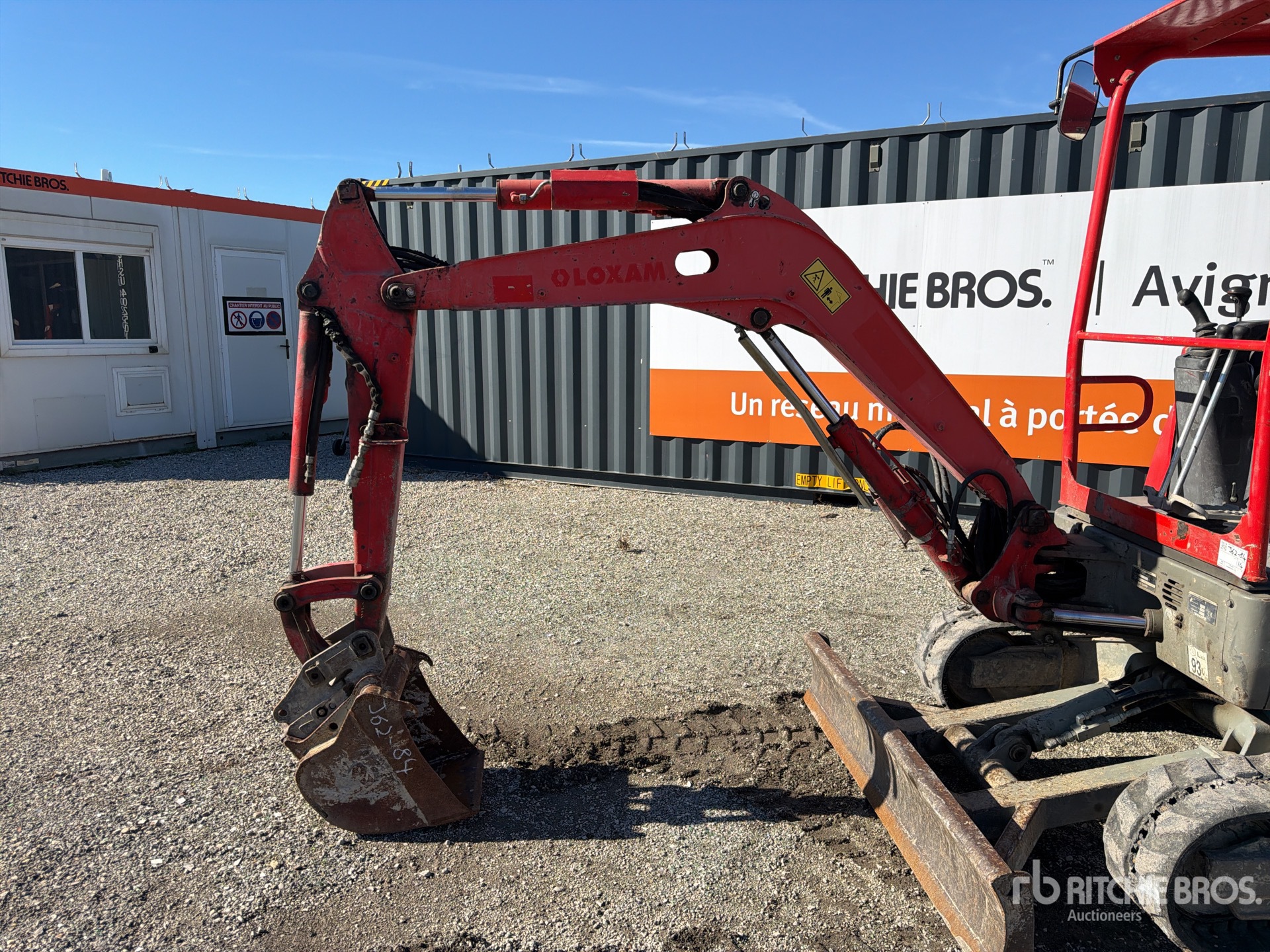 2016 Volvo ECR25D