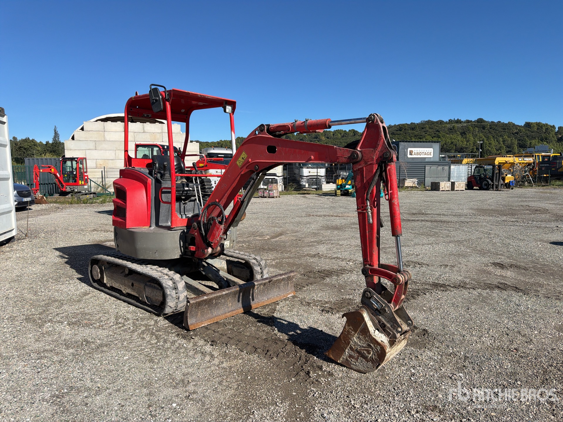 2016 Volvo ECR25D