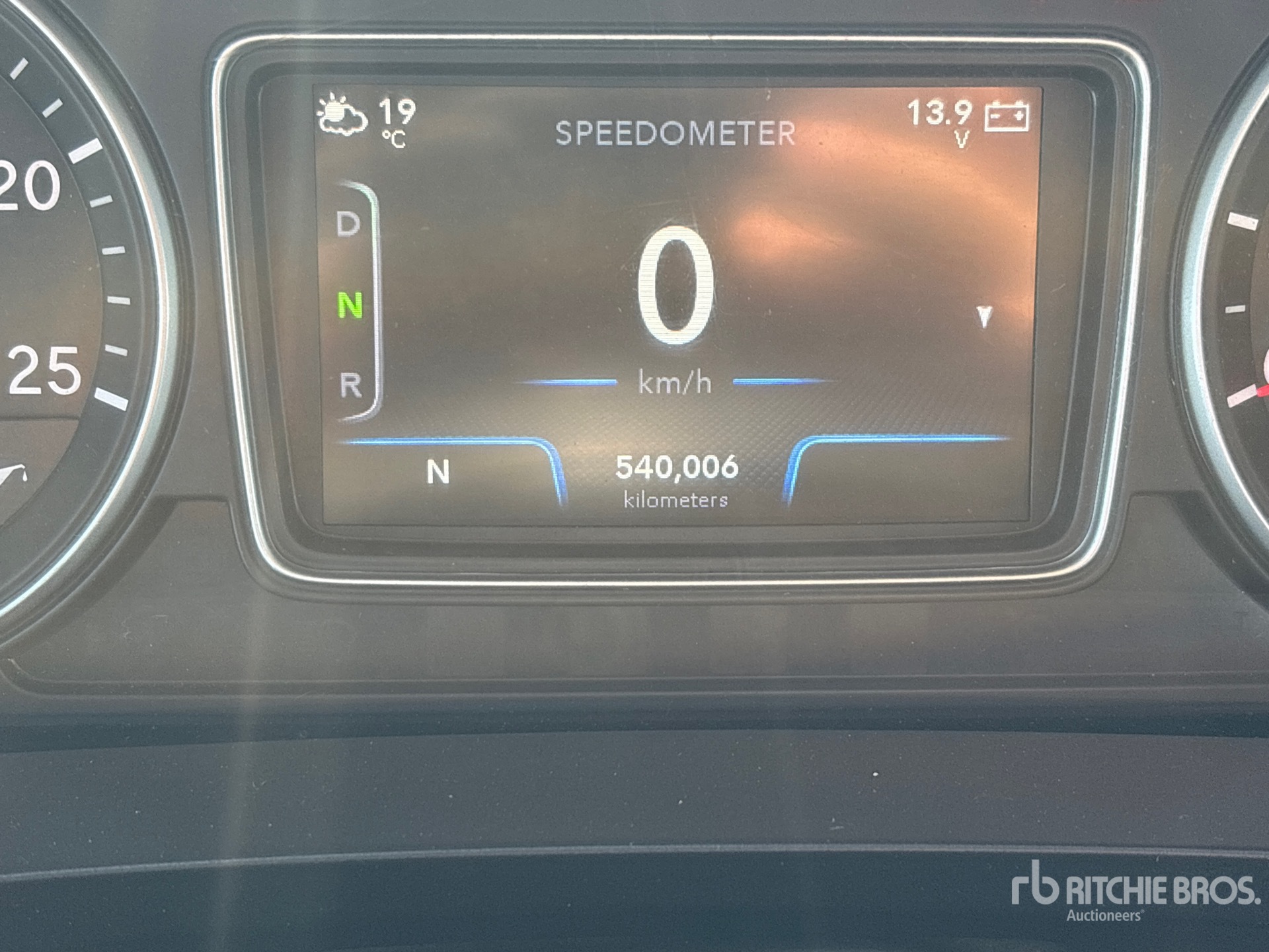 2019 International LT625