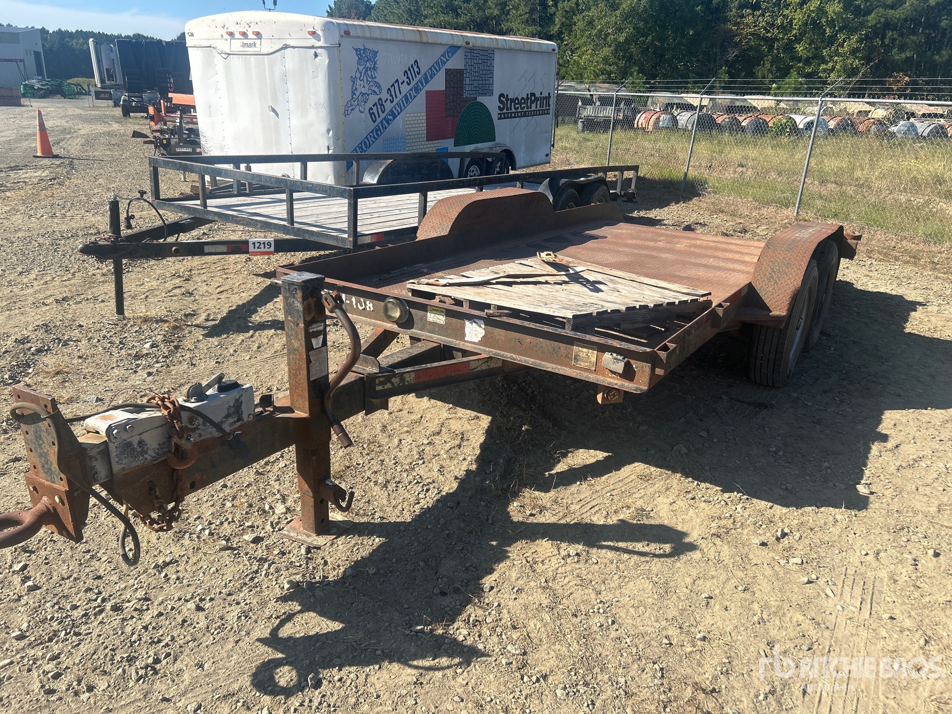 2012 Butler 17 ft T/A