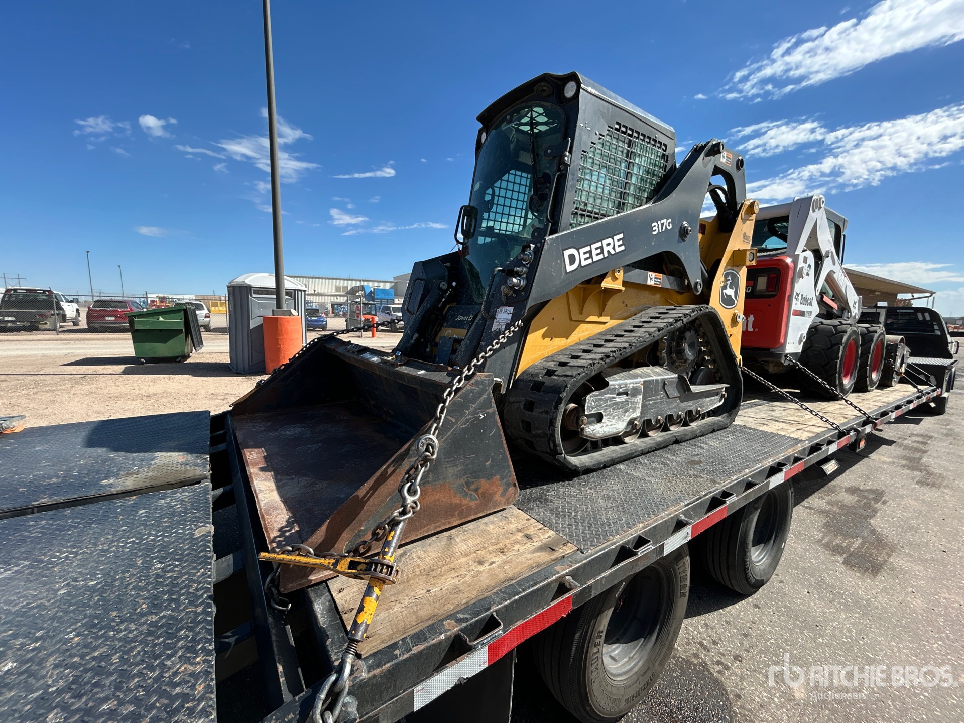 2021 John Deere 317G