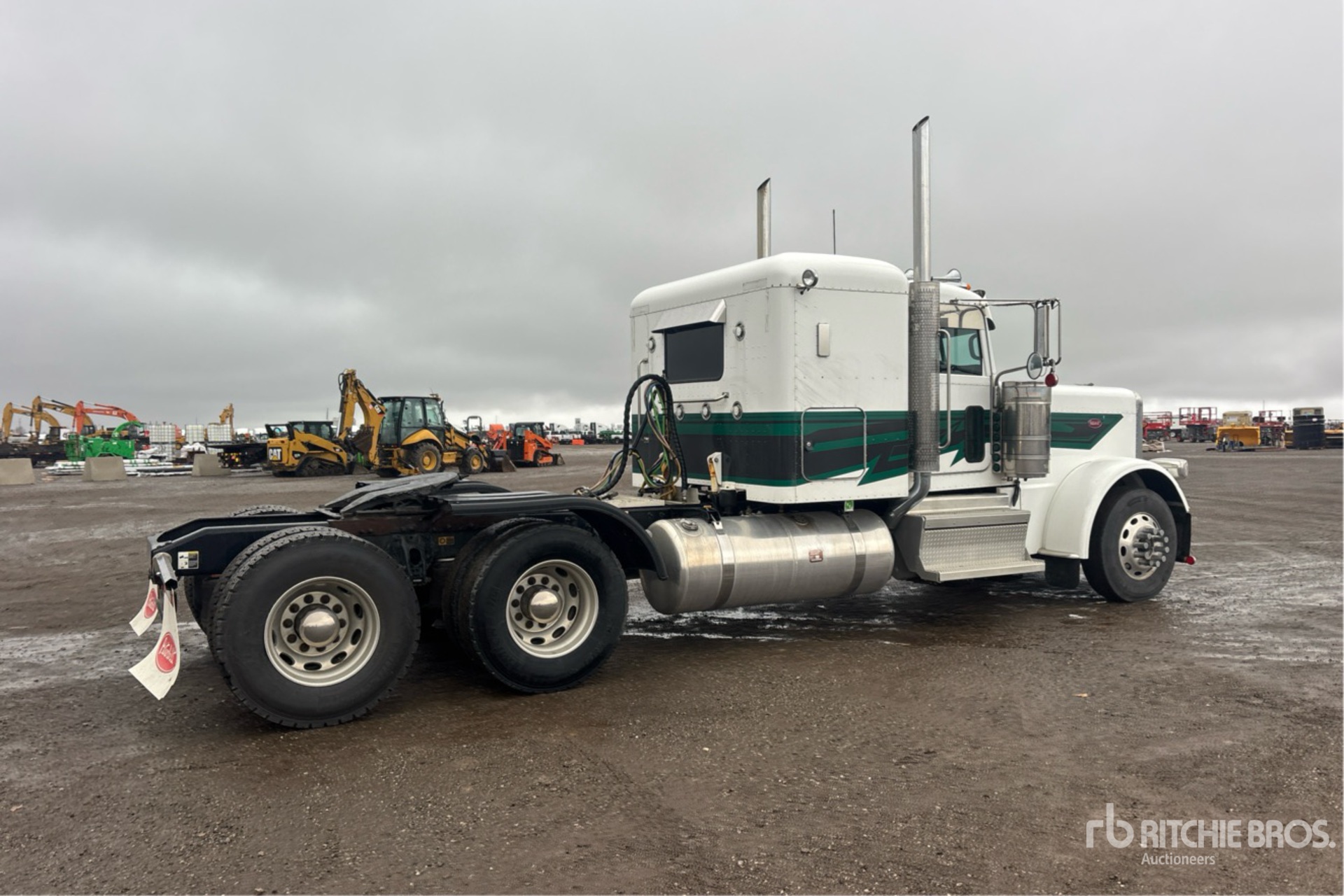 2022 Peterbilt 389