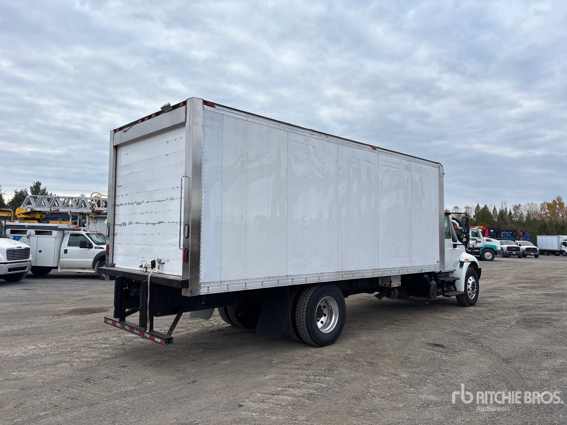 2019 International 4300