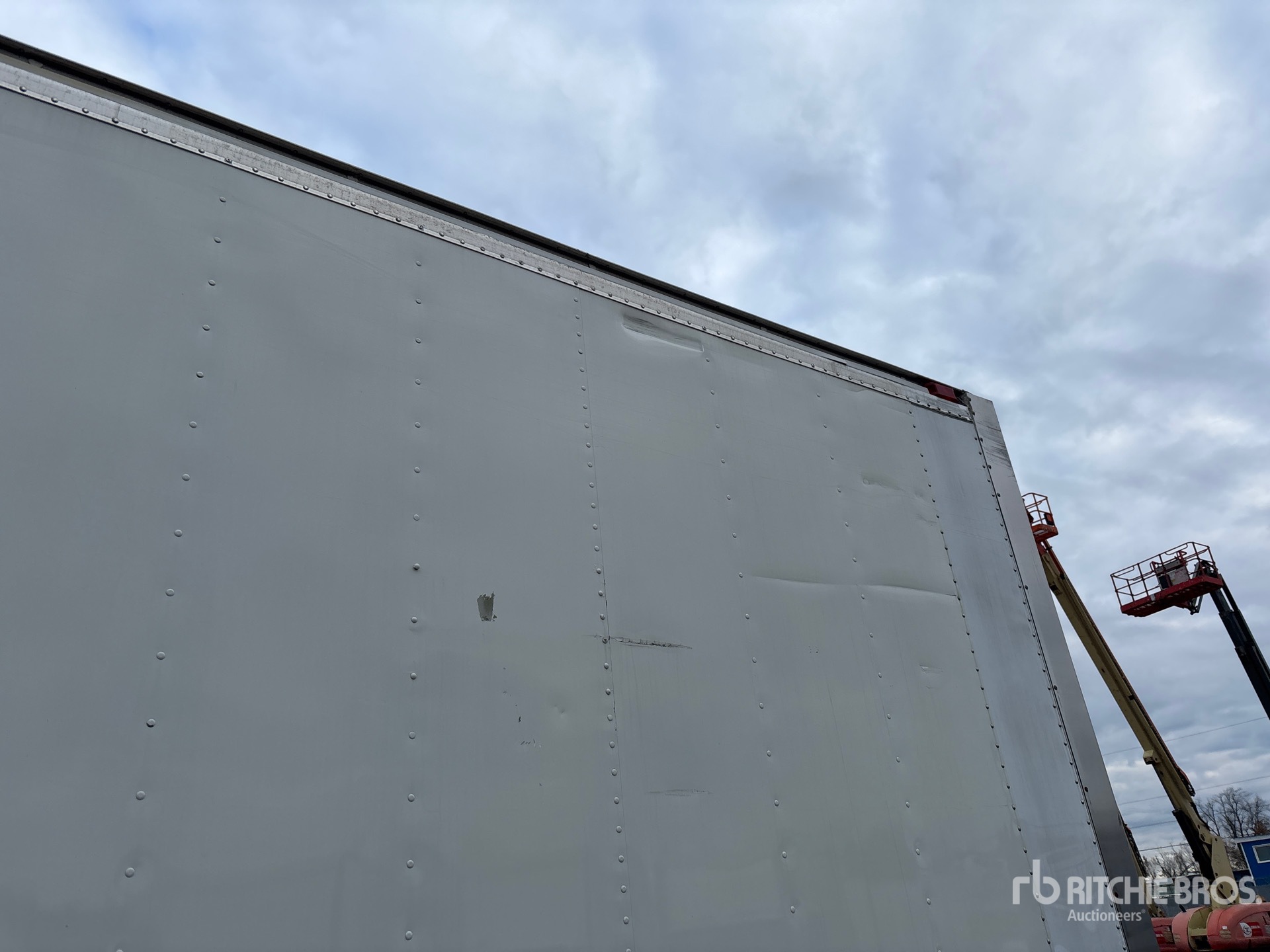 2019 International 4300