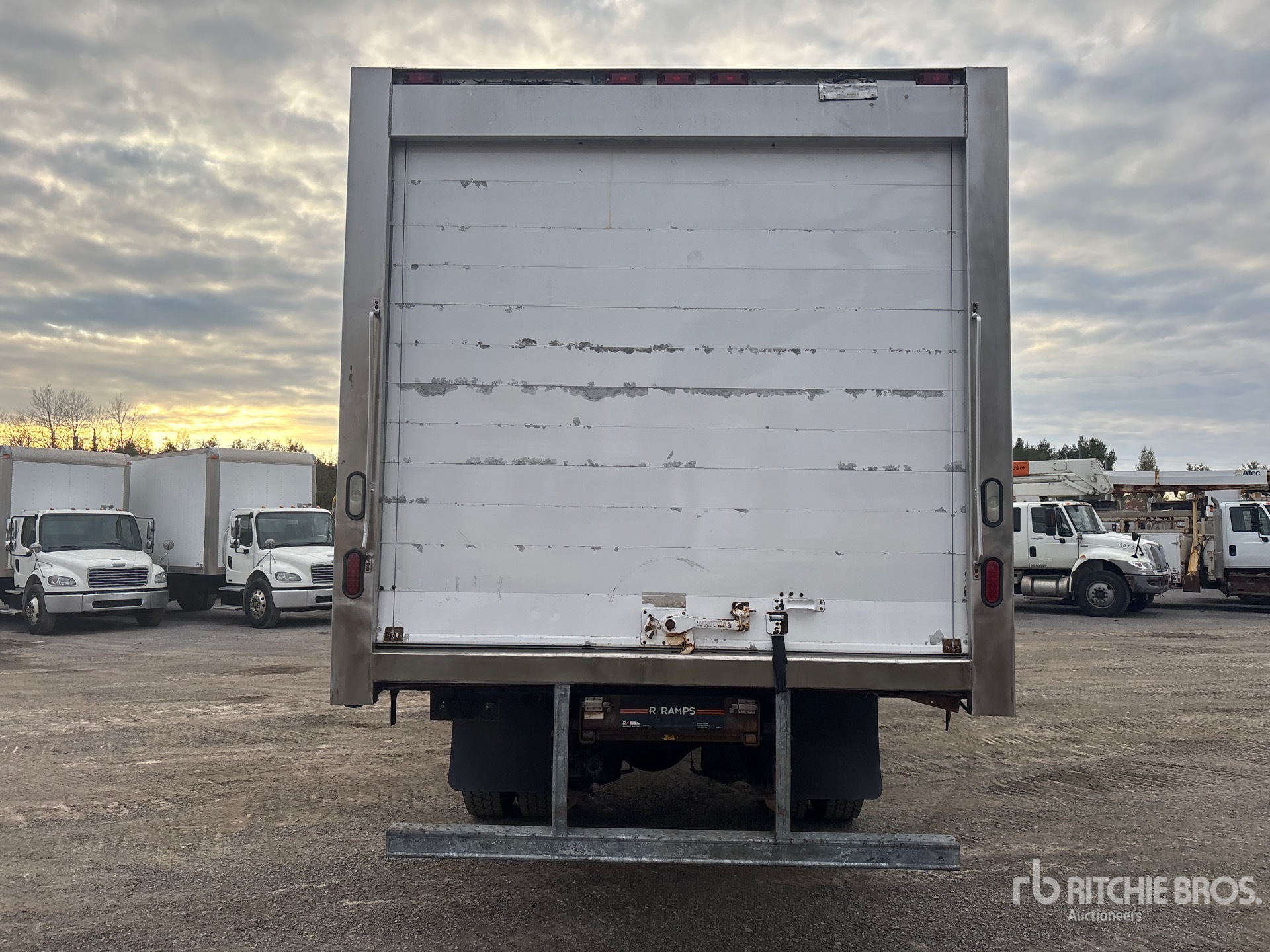 2019 International 4300
