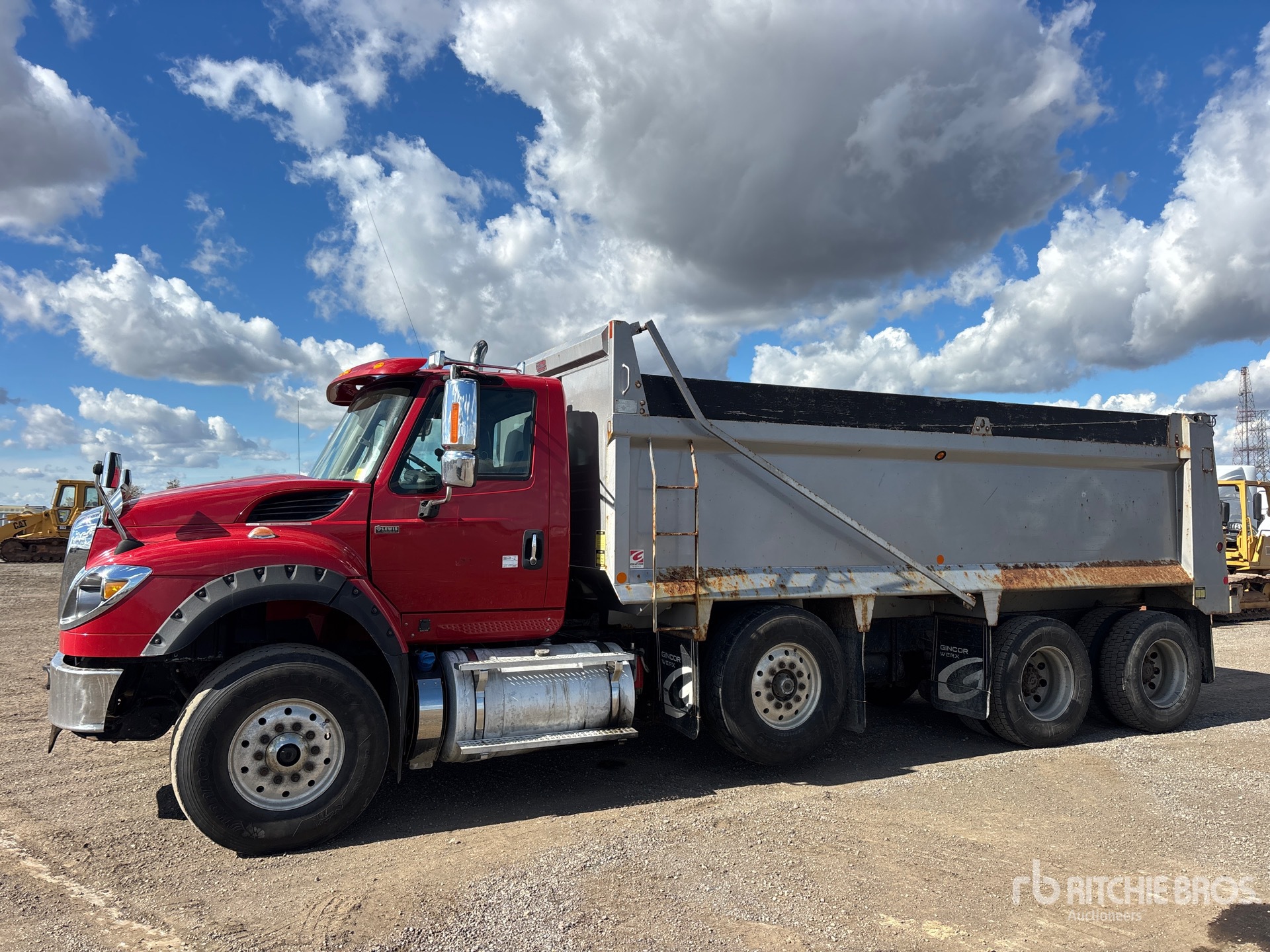 Photo of 2018 International 7600