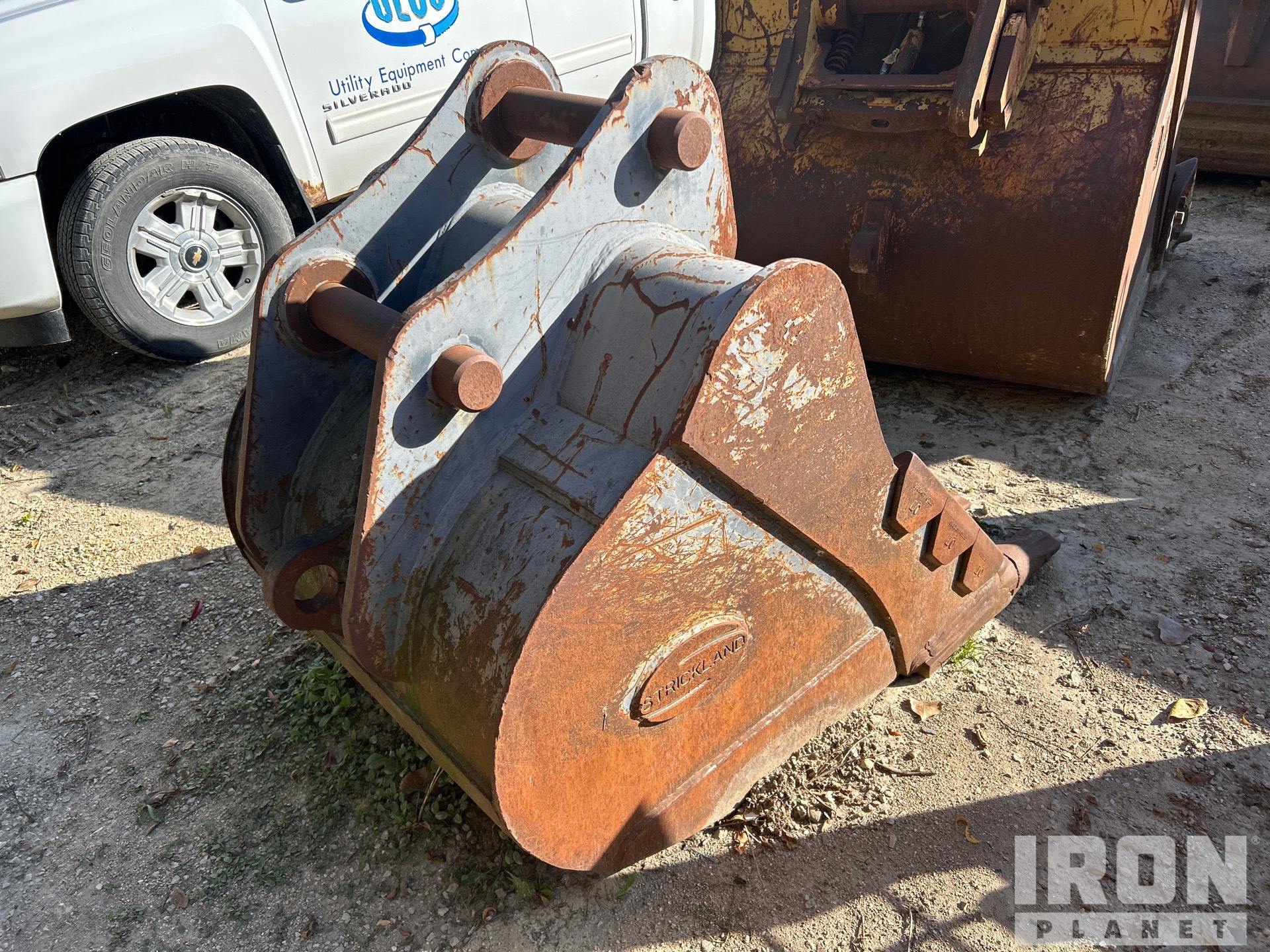 Strickland 42 IN DIGGING - FITS KOBELCO SK210