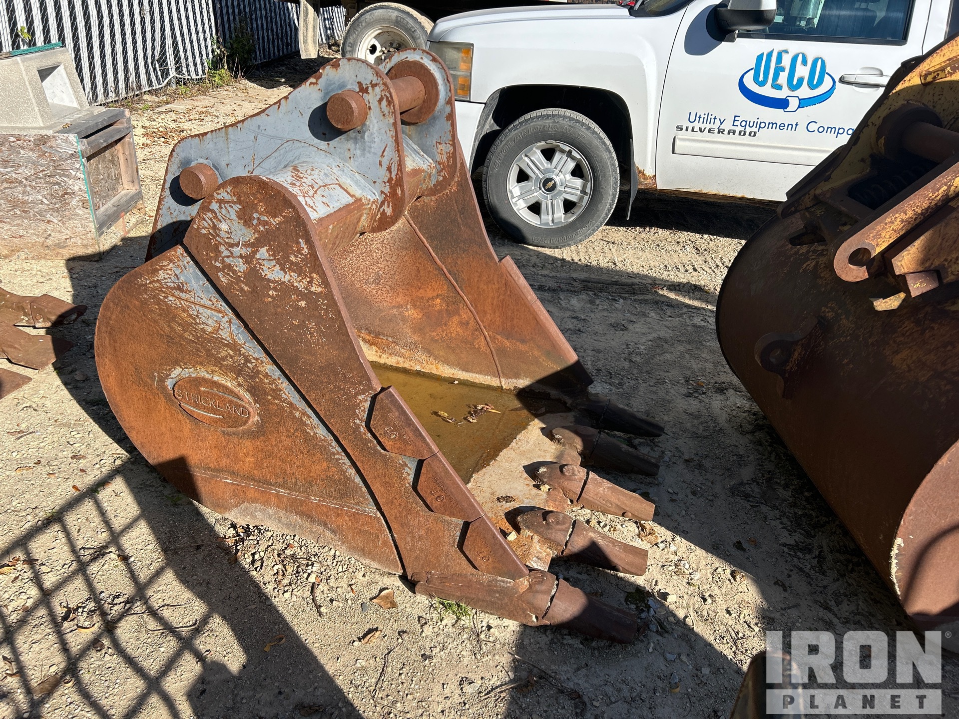 Strickland 42 IN DIGGING - FITS KOBELCO SK210