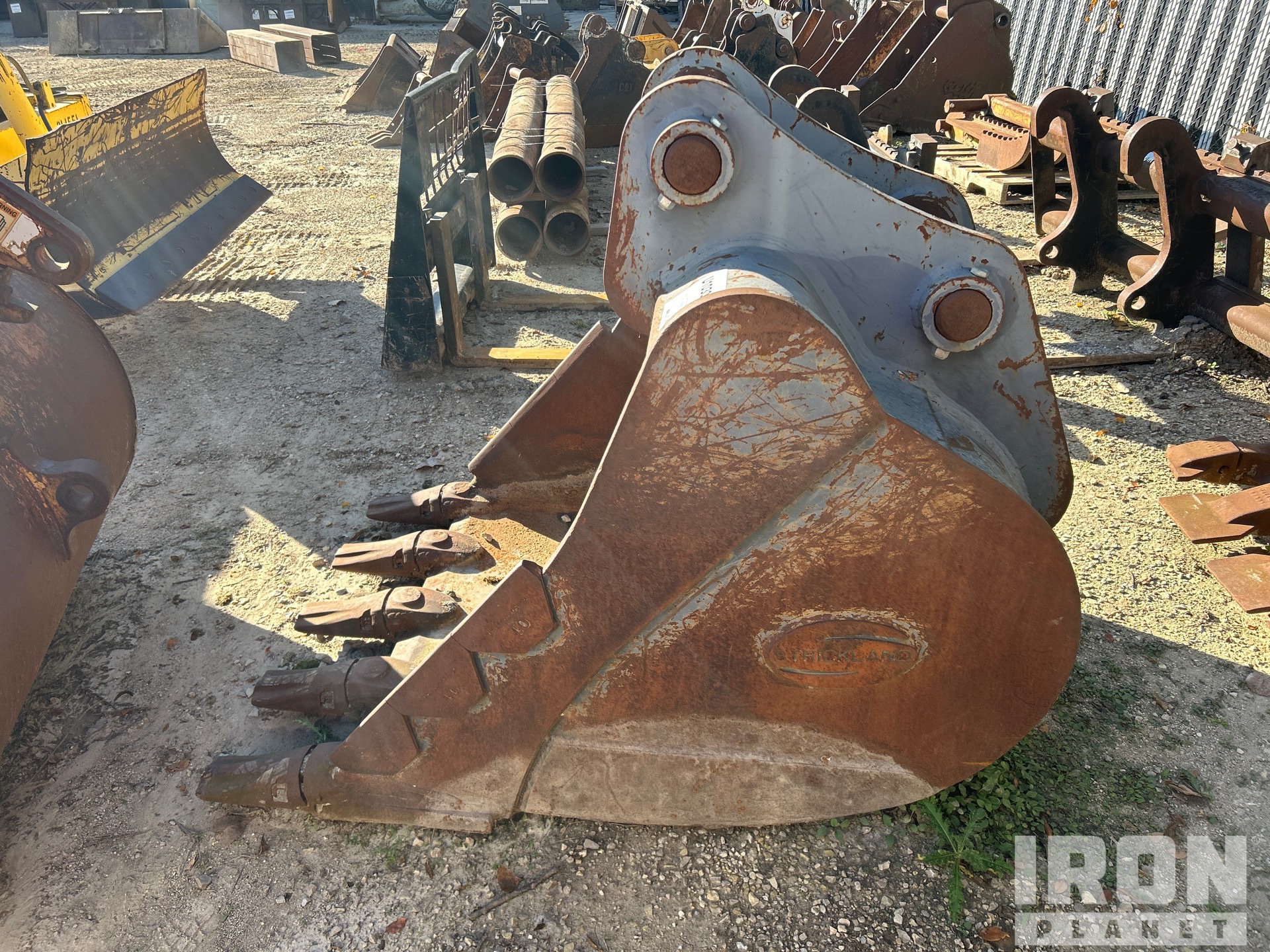 Strickland 42 IN DIGGING - FITS KOBELCO SK210