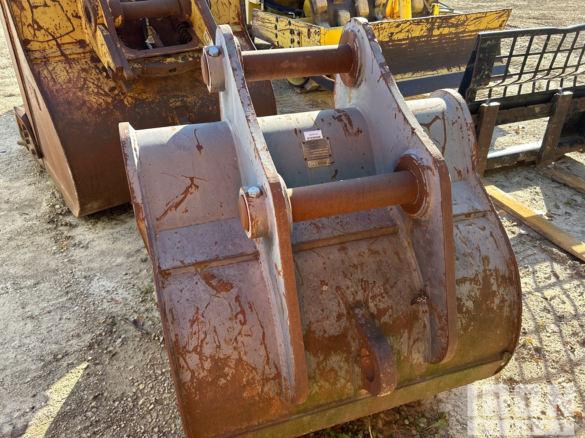 Strickland 42 IN DIGGING - FITS KOBELCO SK210