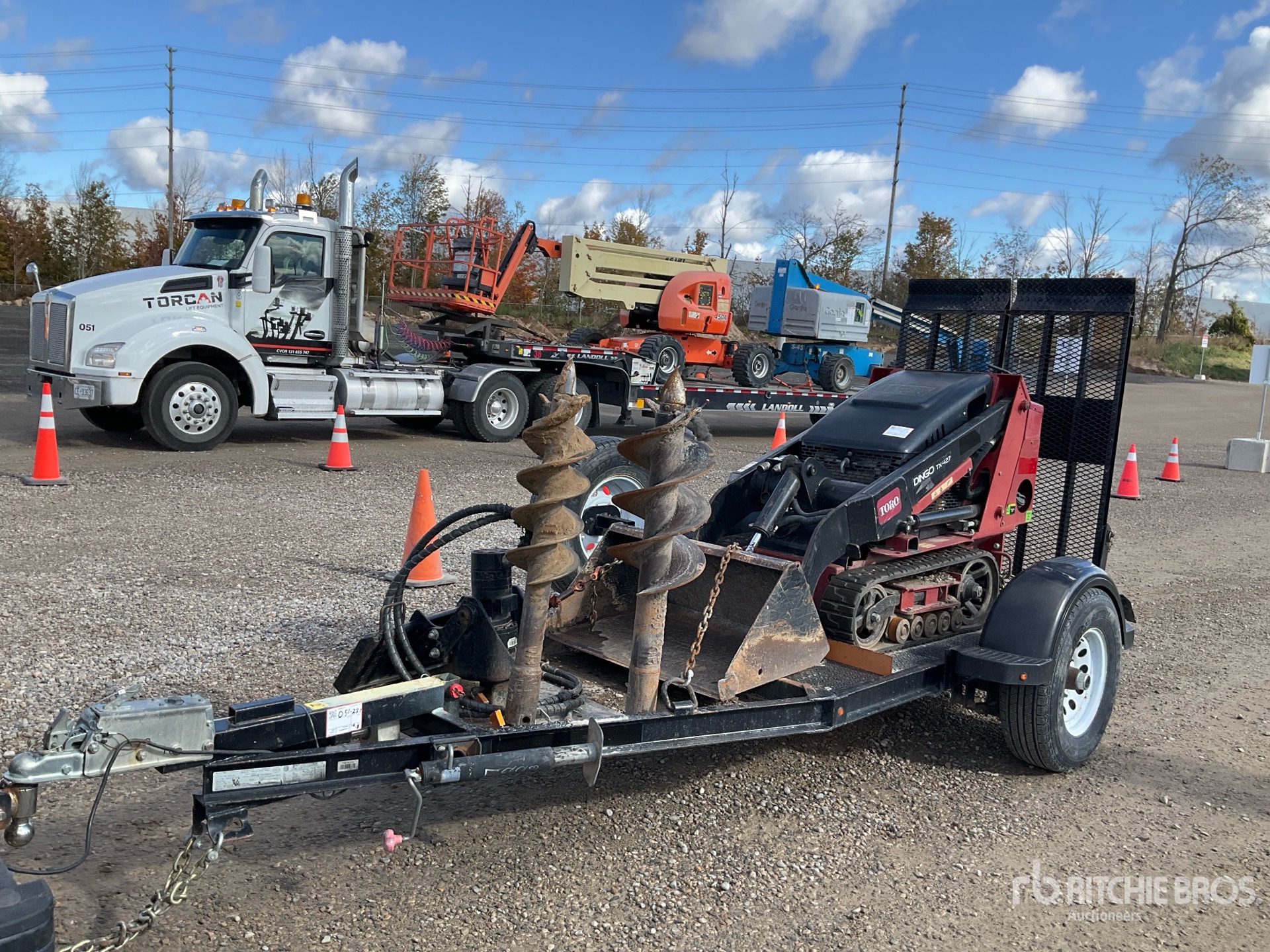 2019 Toro DINGO TX427