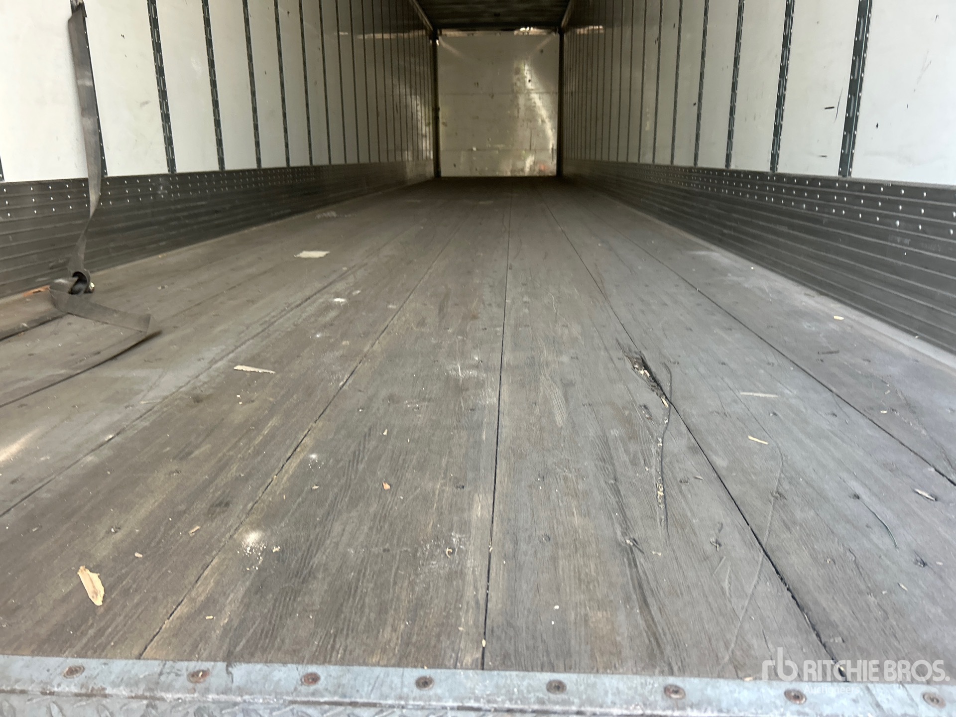 2020 Vanguard 53 FT T/A