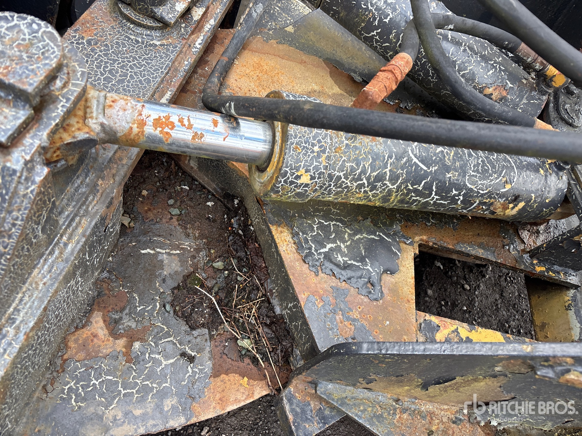 Craig 11 FT HYDRAULIC REVERSING - FIT ...