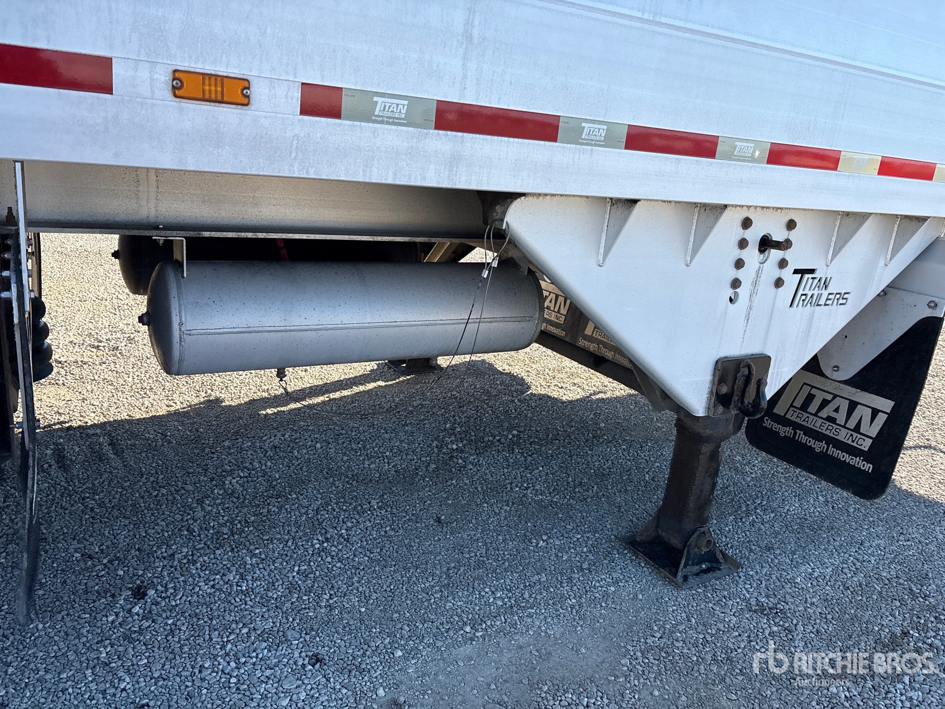 2016 Titan 53 FT 5/AXLE