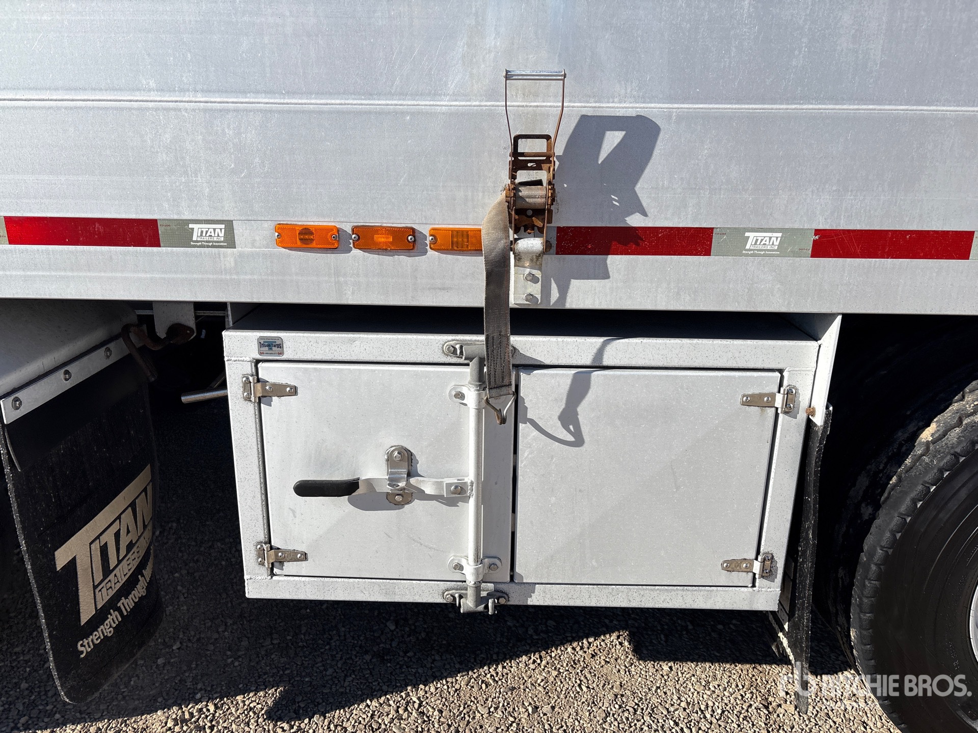 2016 Titan 53 FT 5/AXLE