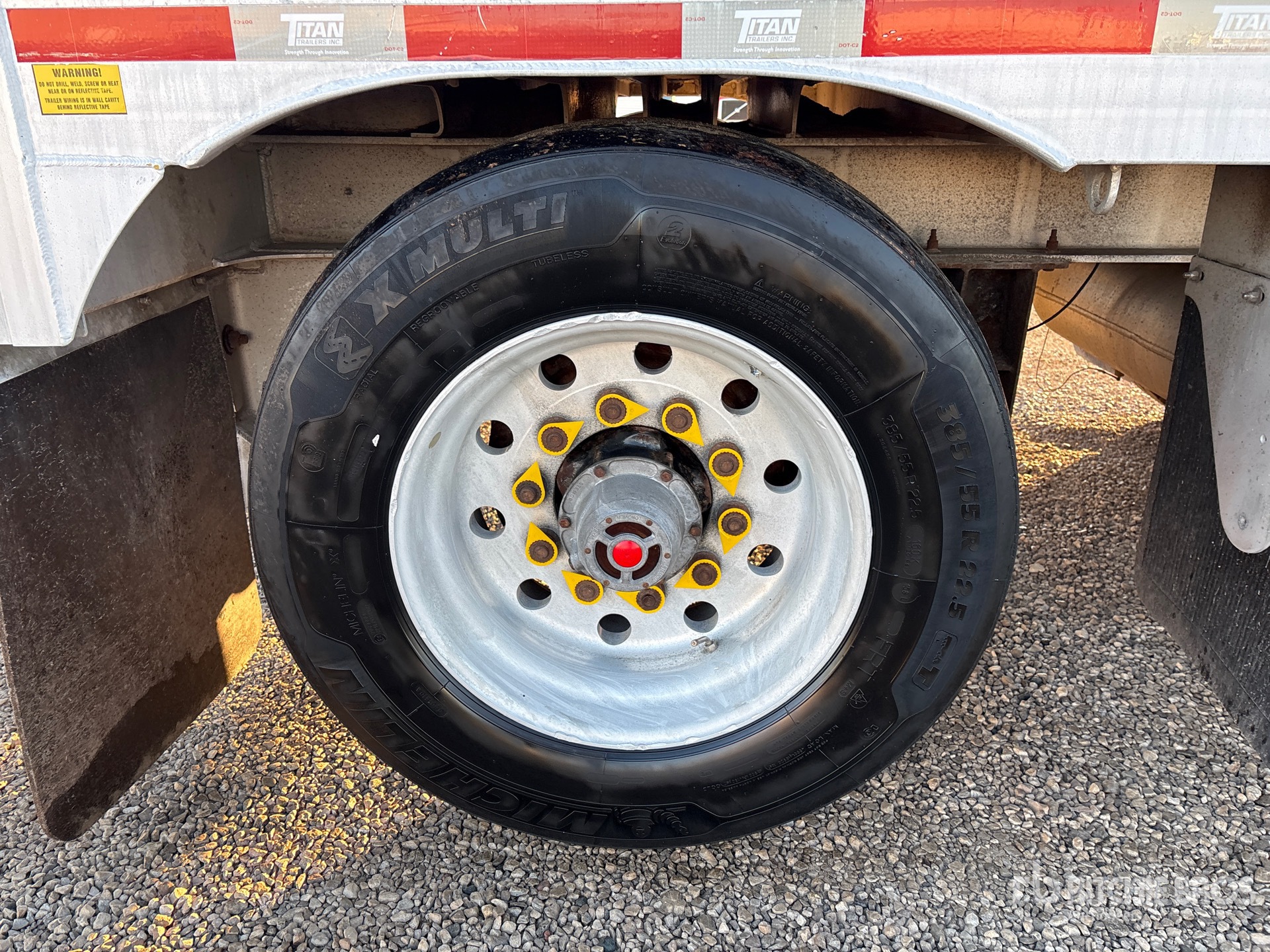 2017 Titan 53 FT 5/AXLE