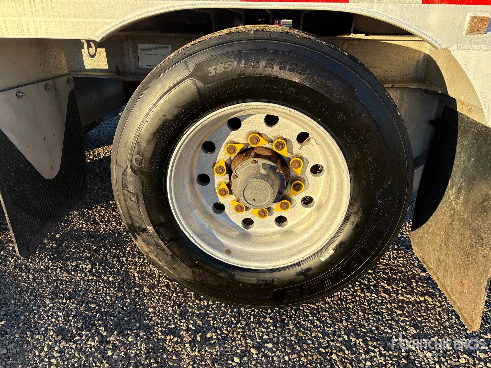 2017 Titan 53 FT 5/AXLE