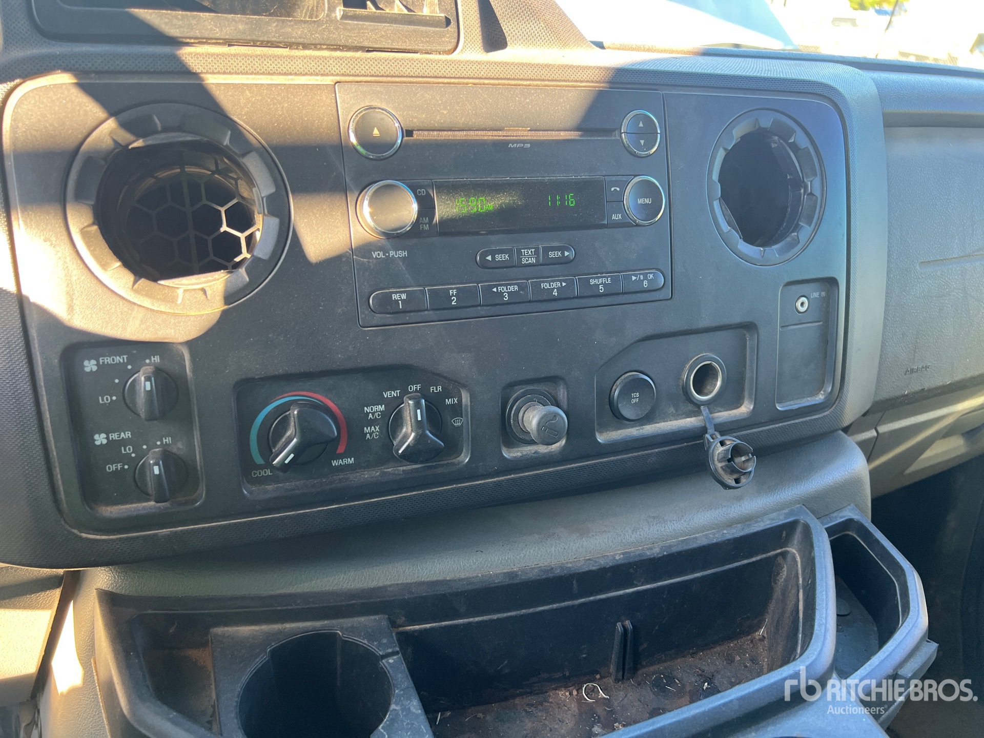2011 Ford E-350
