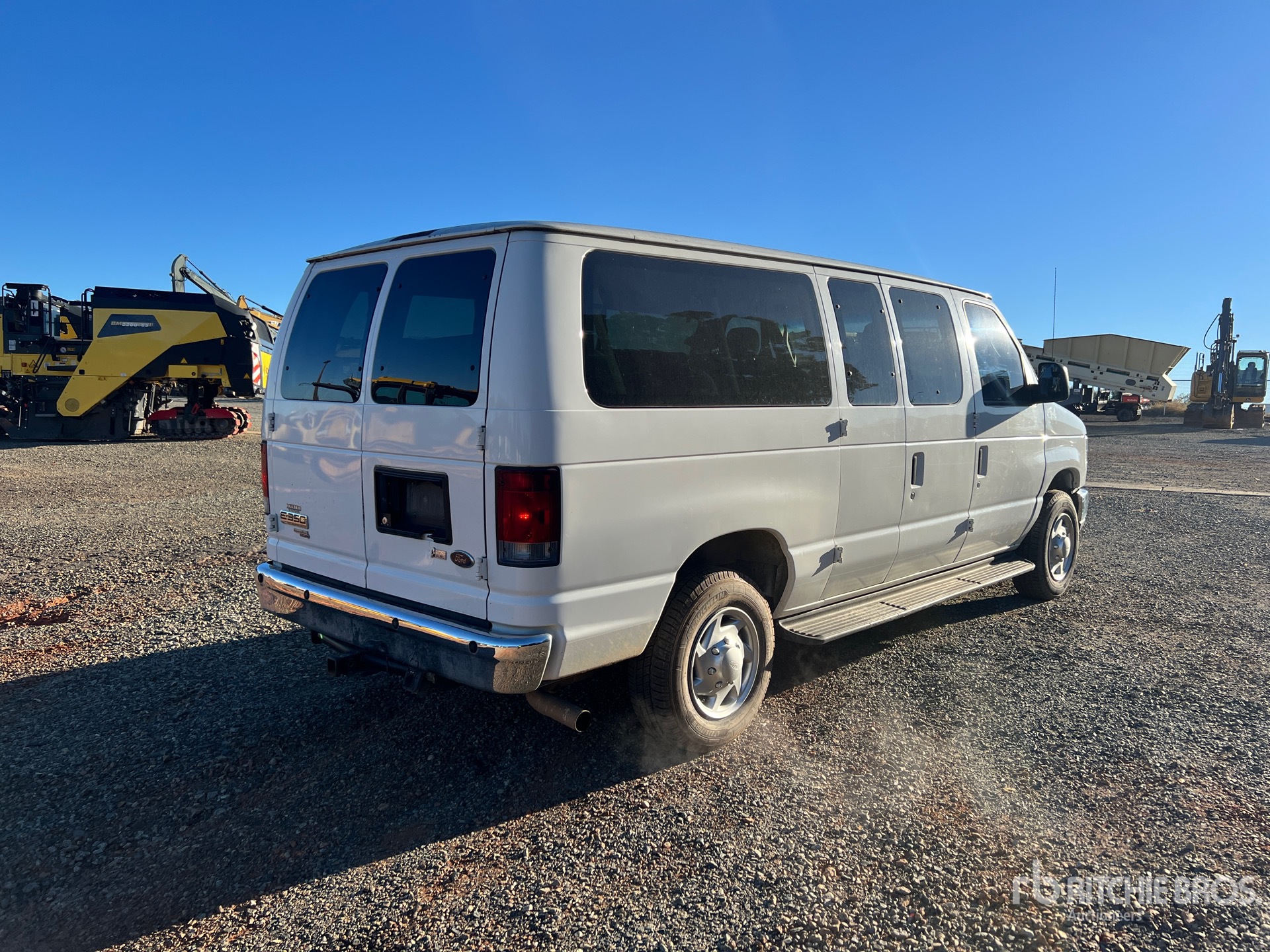 2011 Ford E-350
