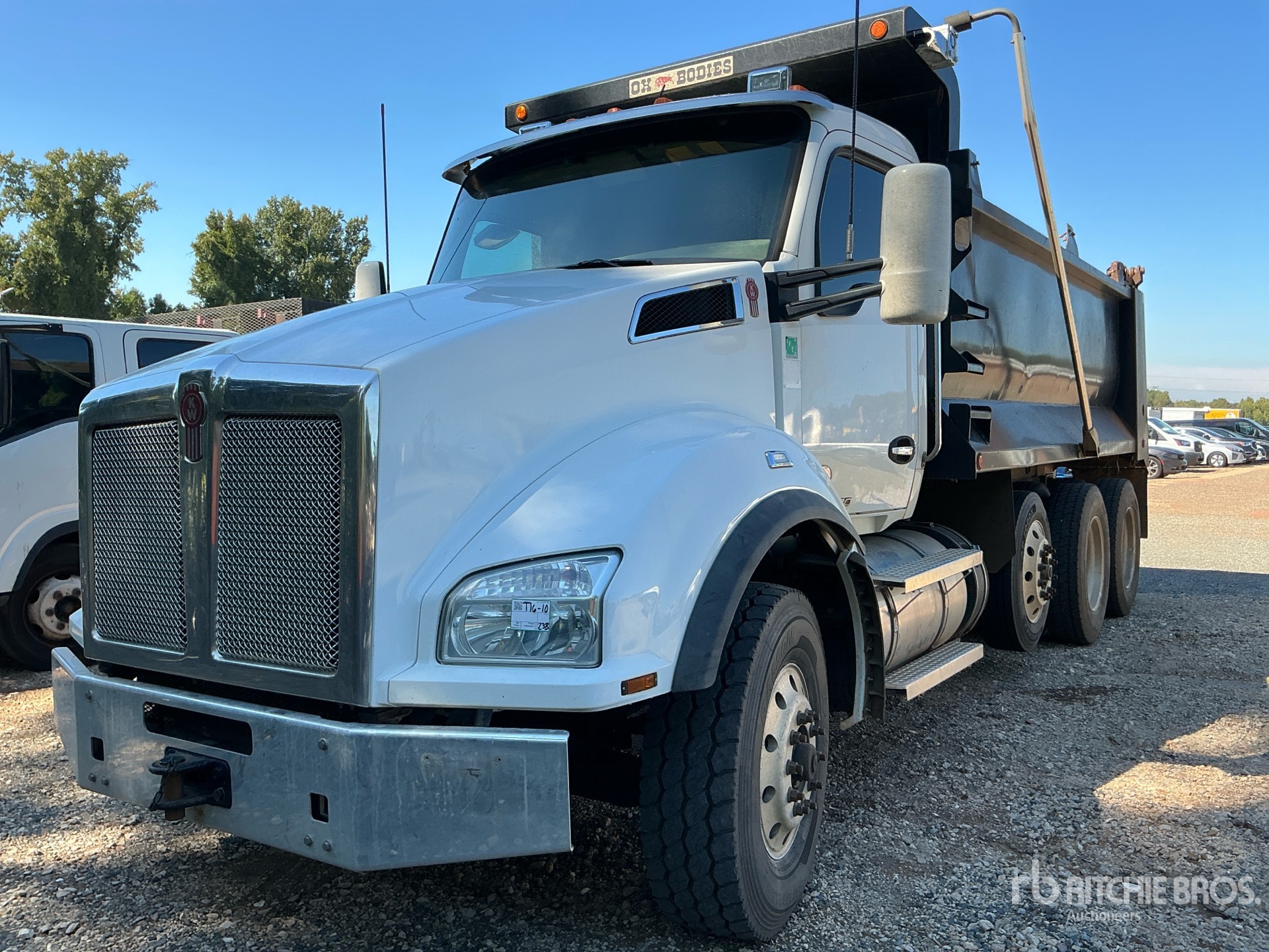 Photo of 2020 Kenworth T880