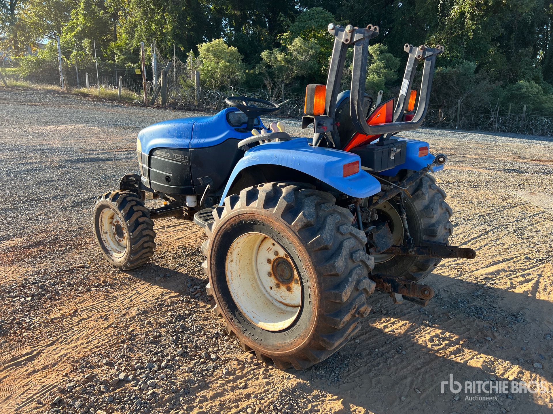 2003 New Holland TC29D