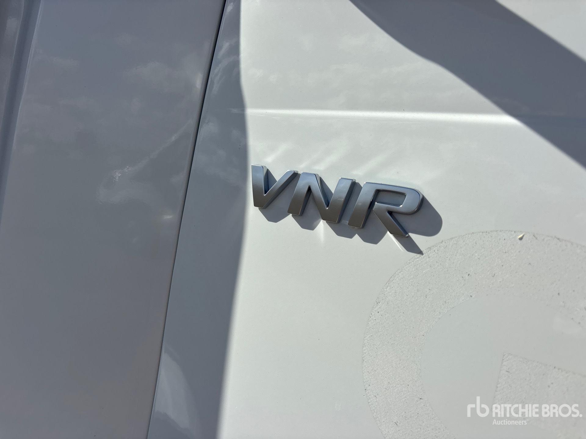 2020 Volvo VNR