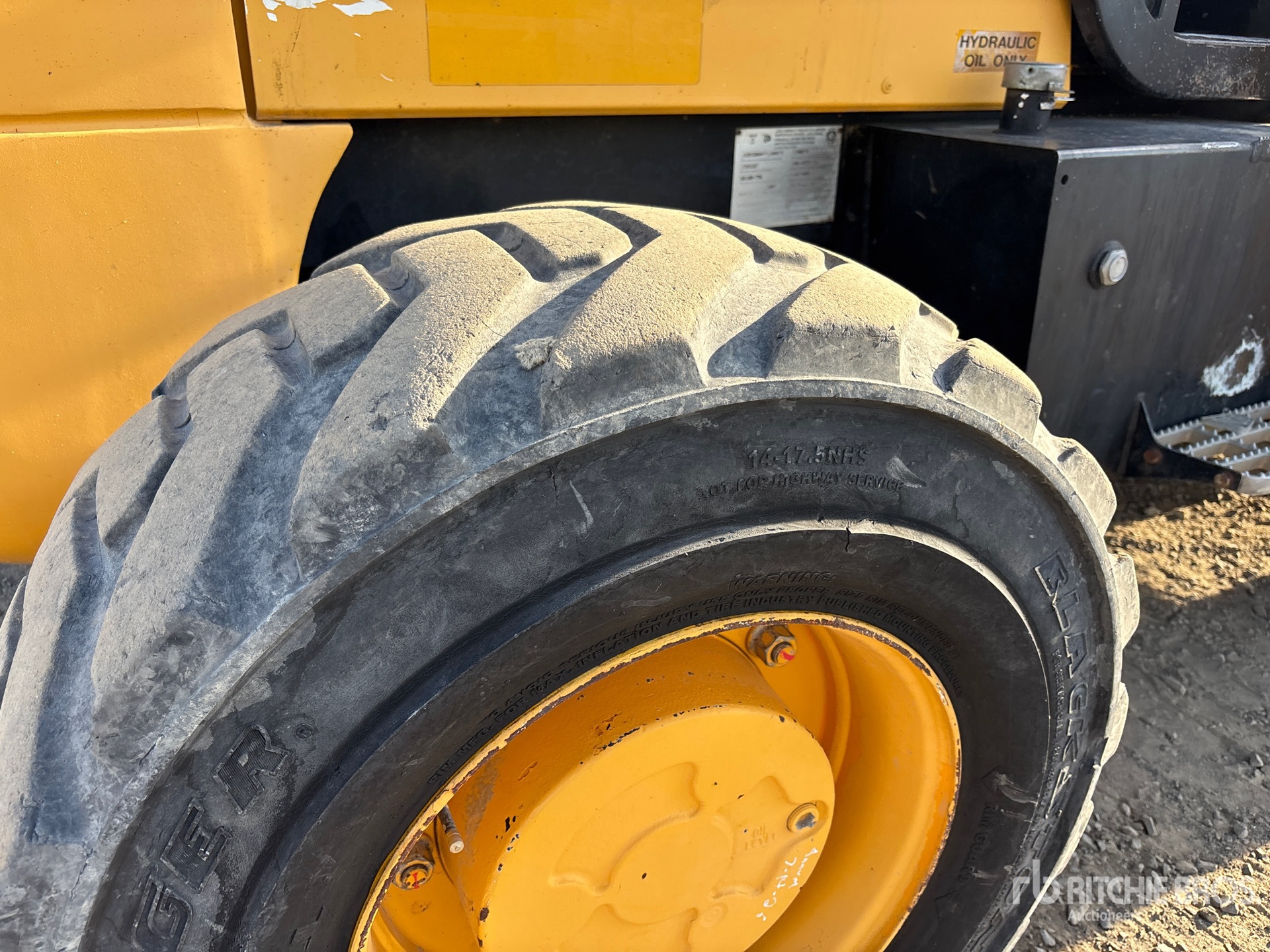 2007 JCB 930
