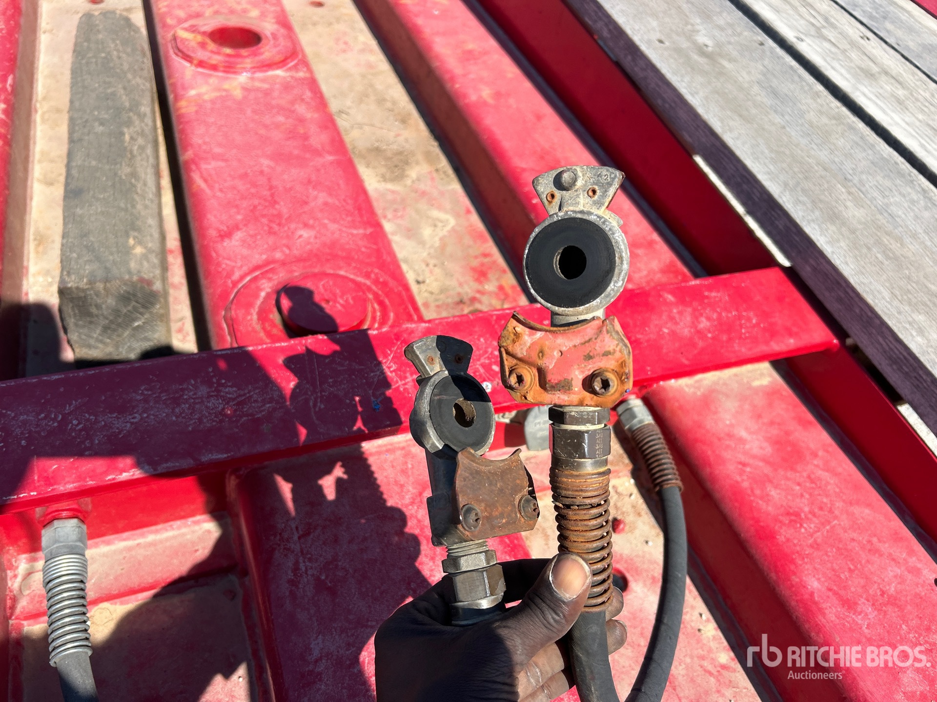 2010 Load King  503/4DFM