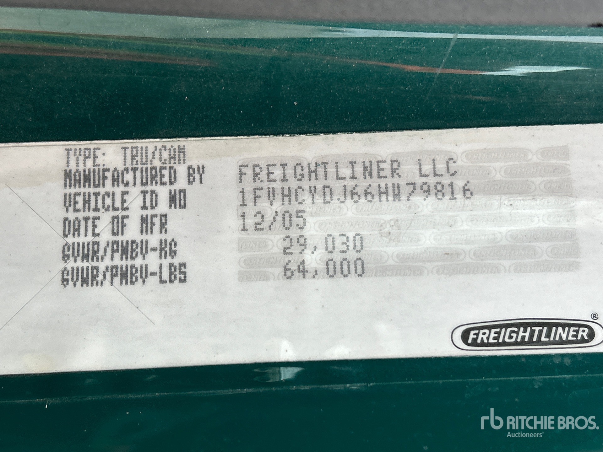 2006 Freightliner M2 106