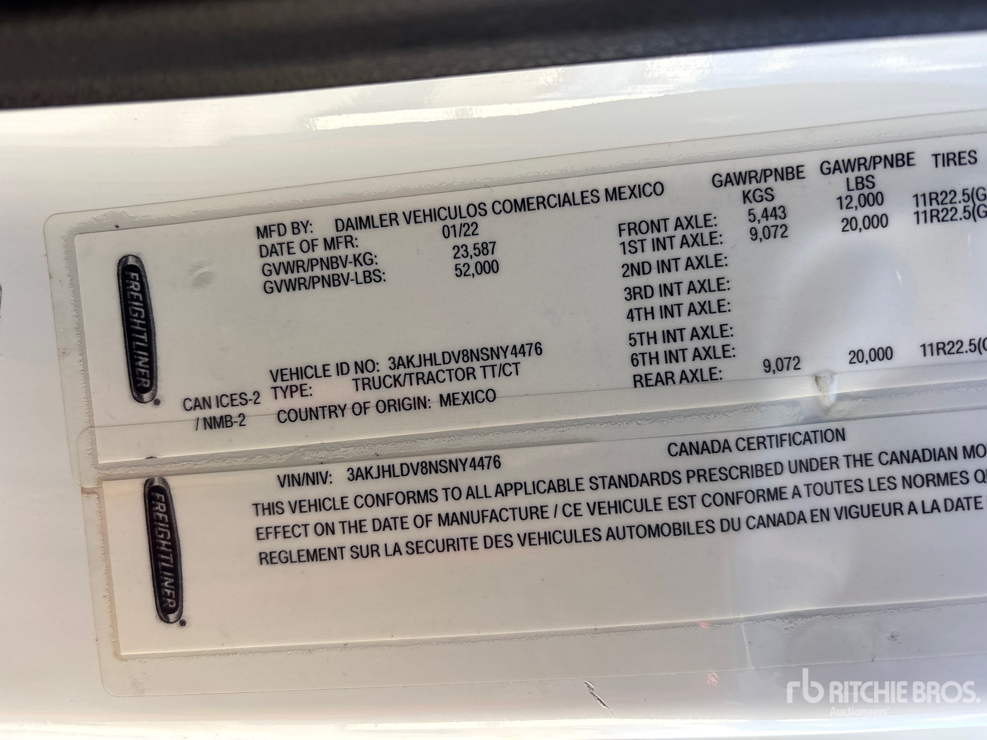 2022 Freightliner CASCADIA 126