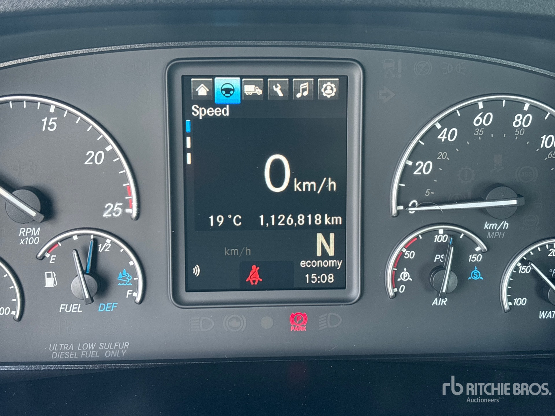 2022 Freightliner CASCADIA 126