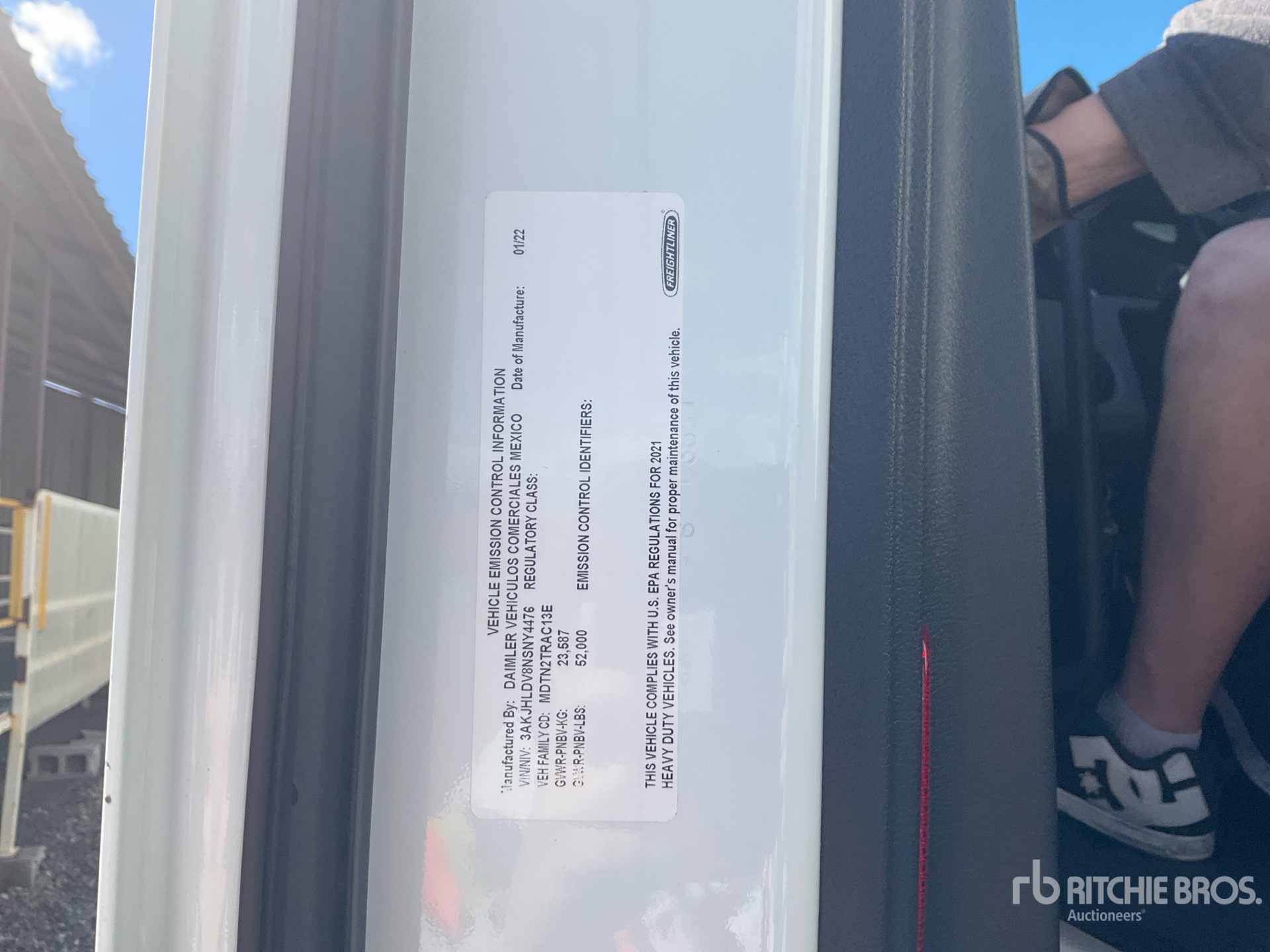 2022 Freightliner CASCADIA 126