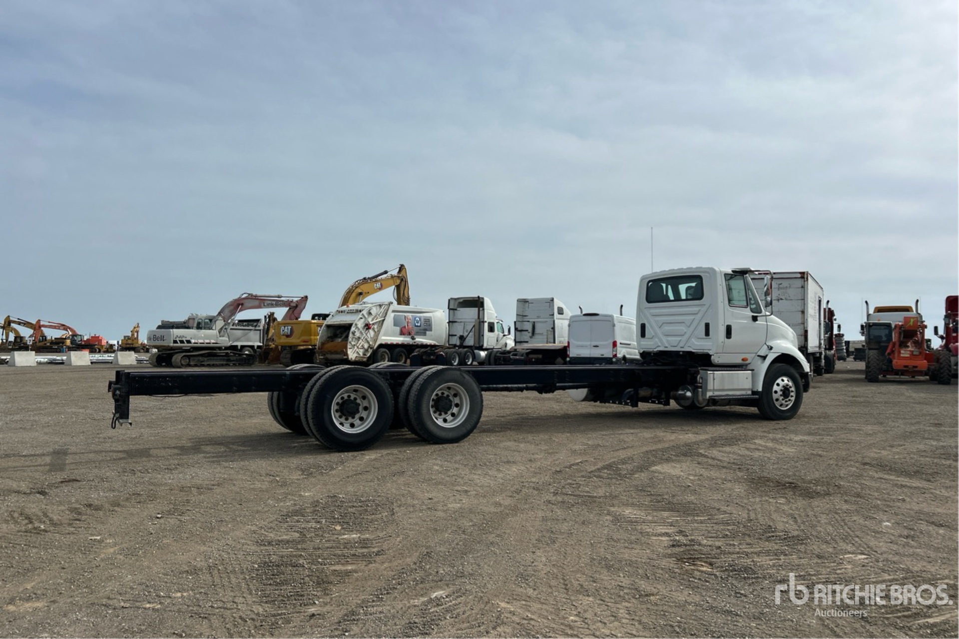2017 International 8600