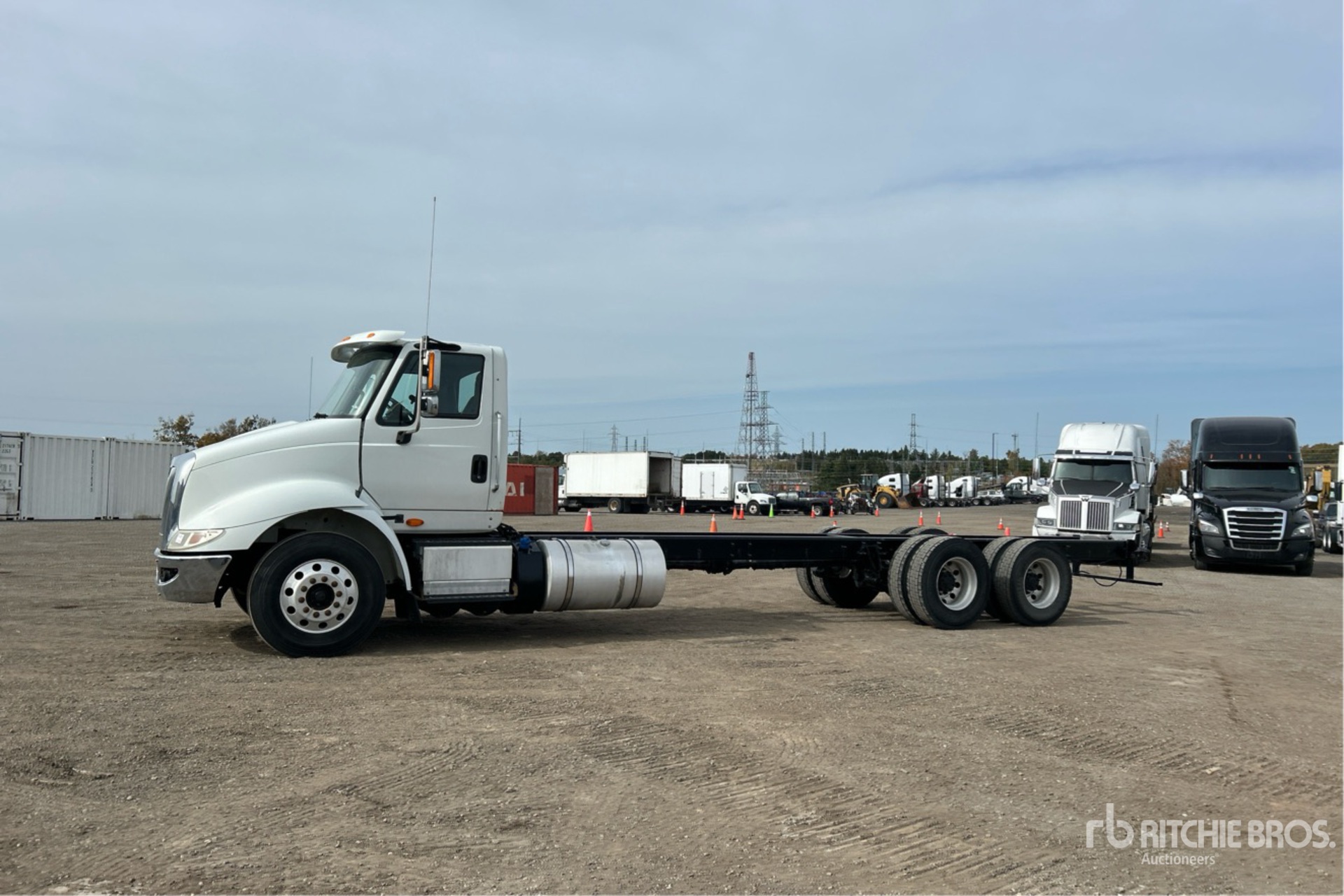 2017 International 8600