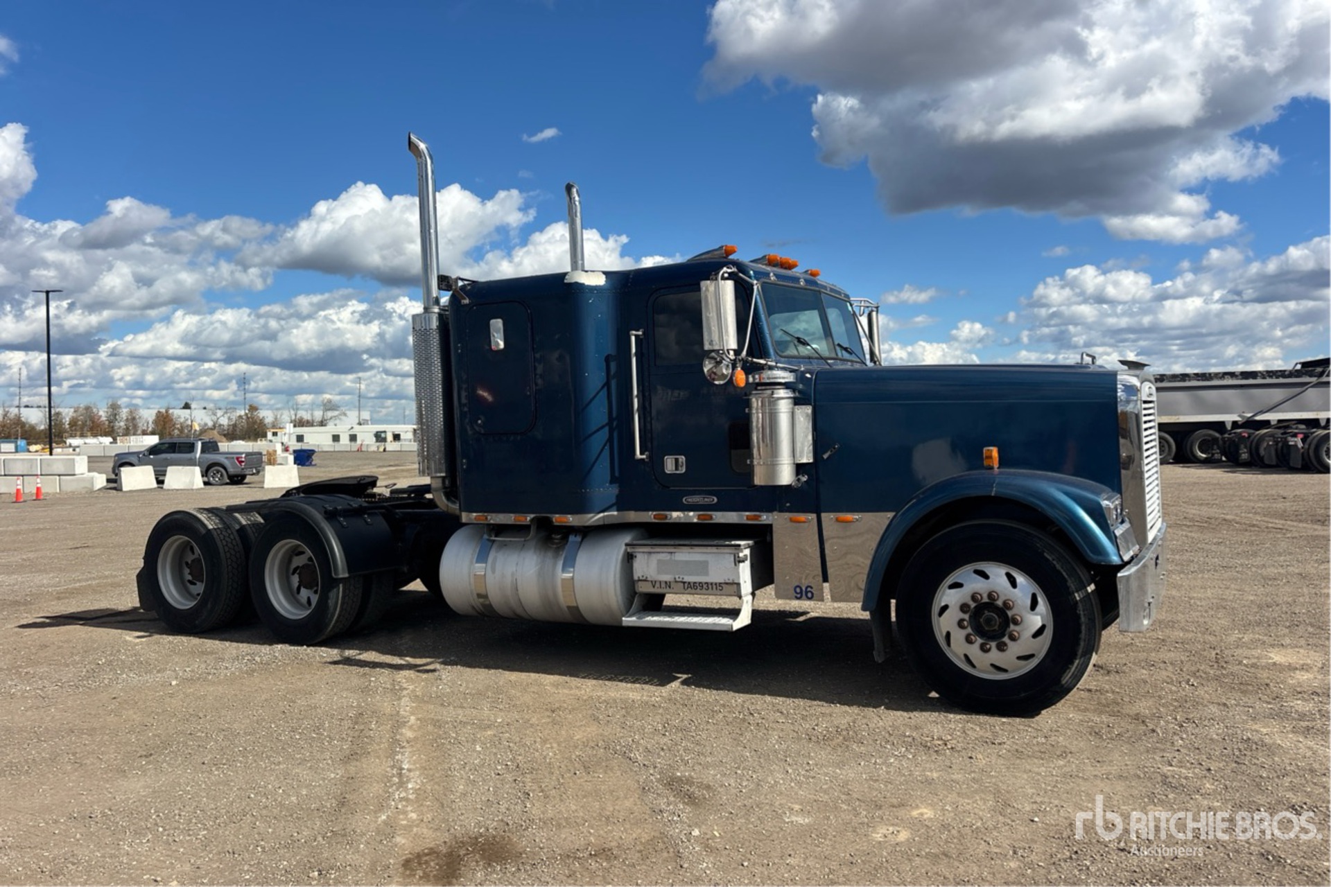 1996 Freightliner FLD120