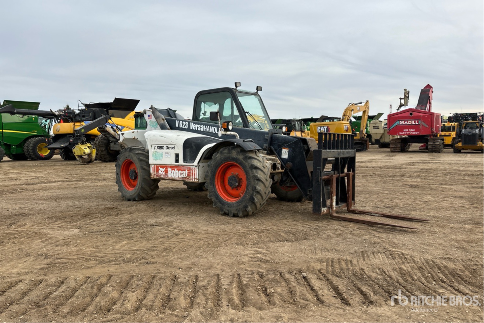 2002 Bobcat V623 VERSAHANDL