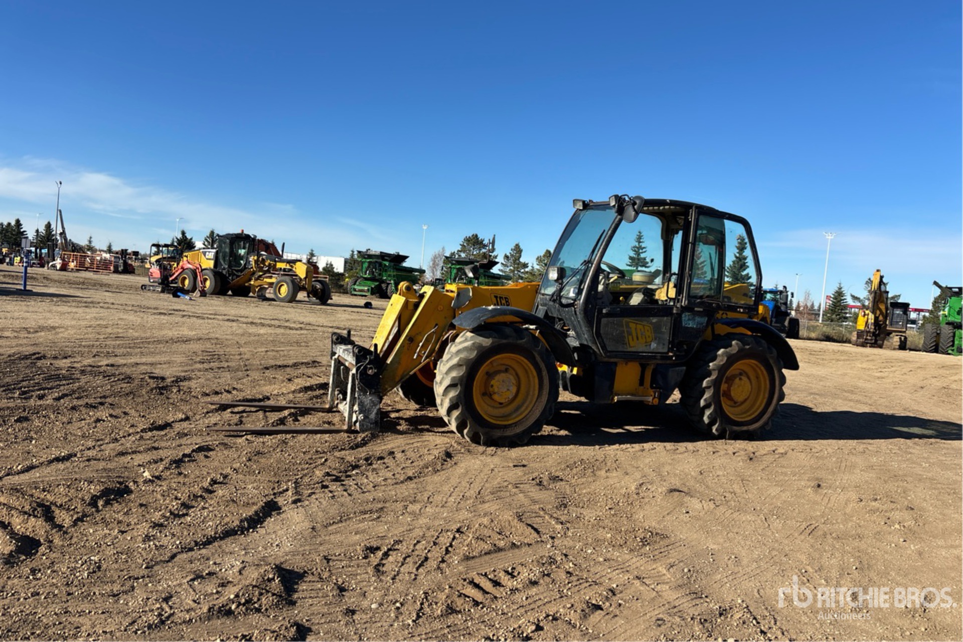2000 JCB 530