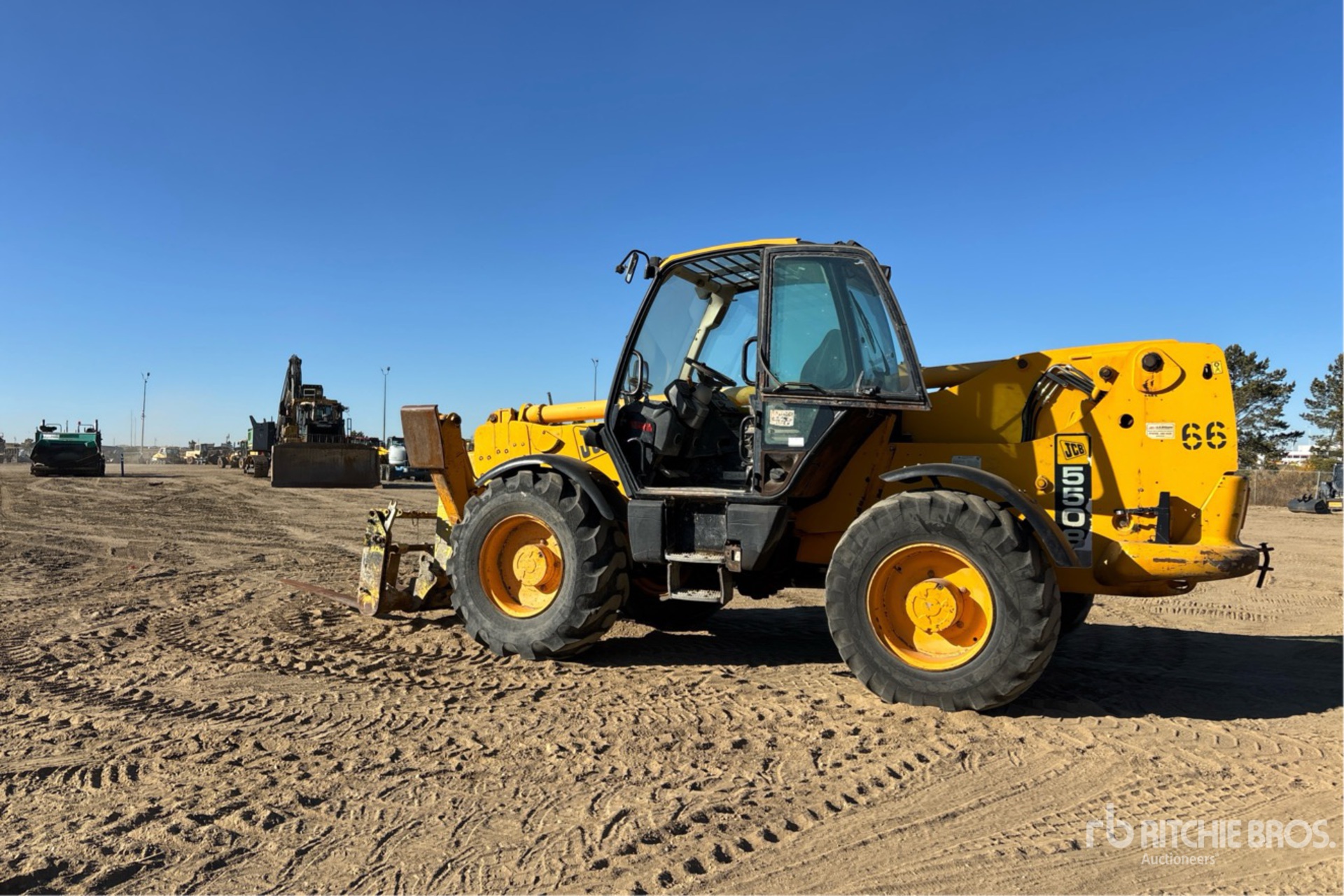 2004 JCB 5508
