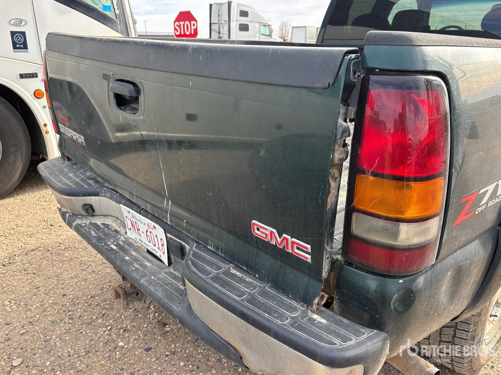 2004 GMC SIERRA 1500