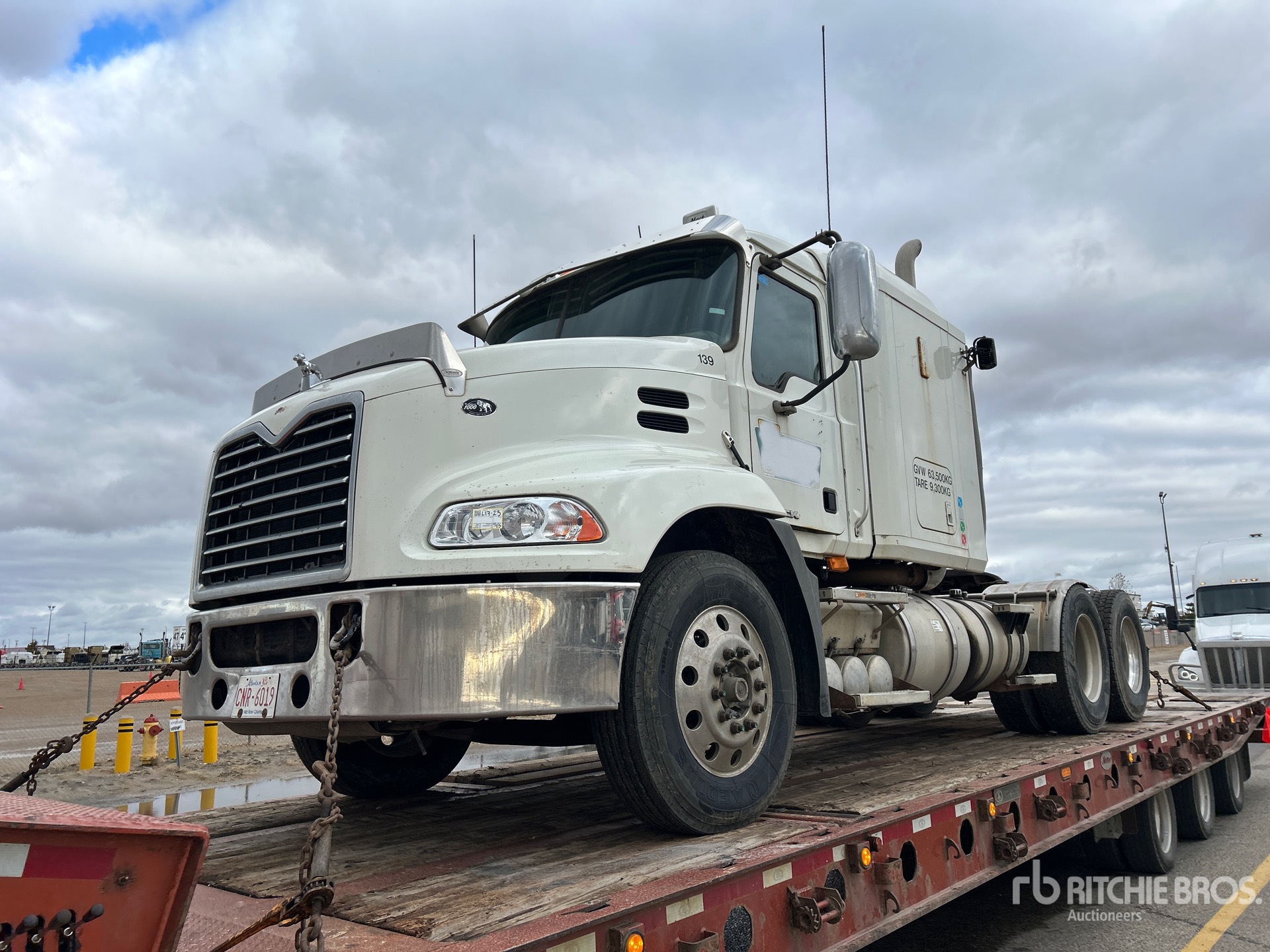 2010 Mack CXU613