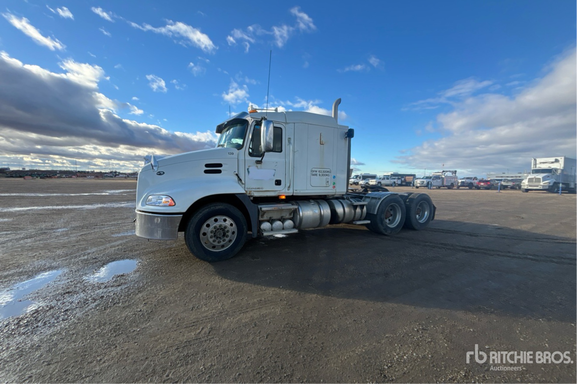 2010 Mack CXU613