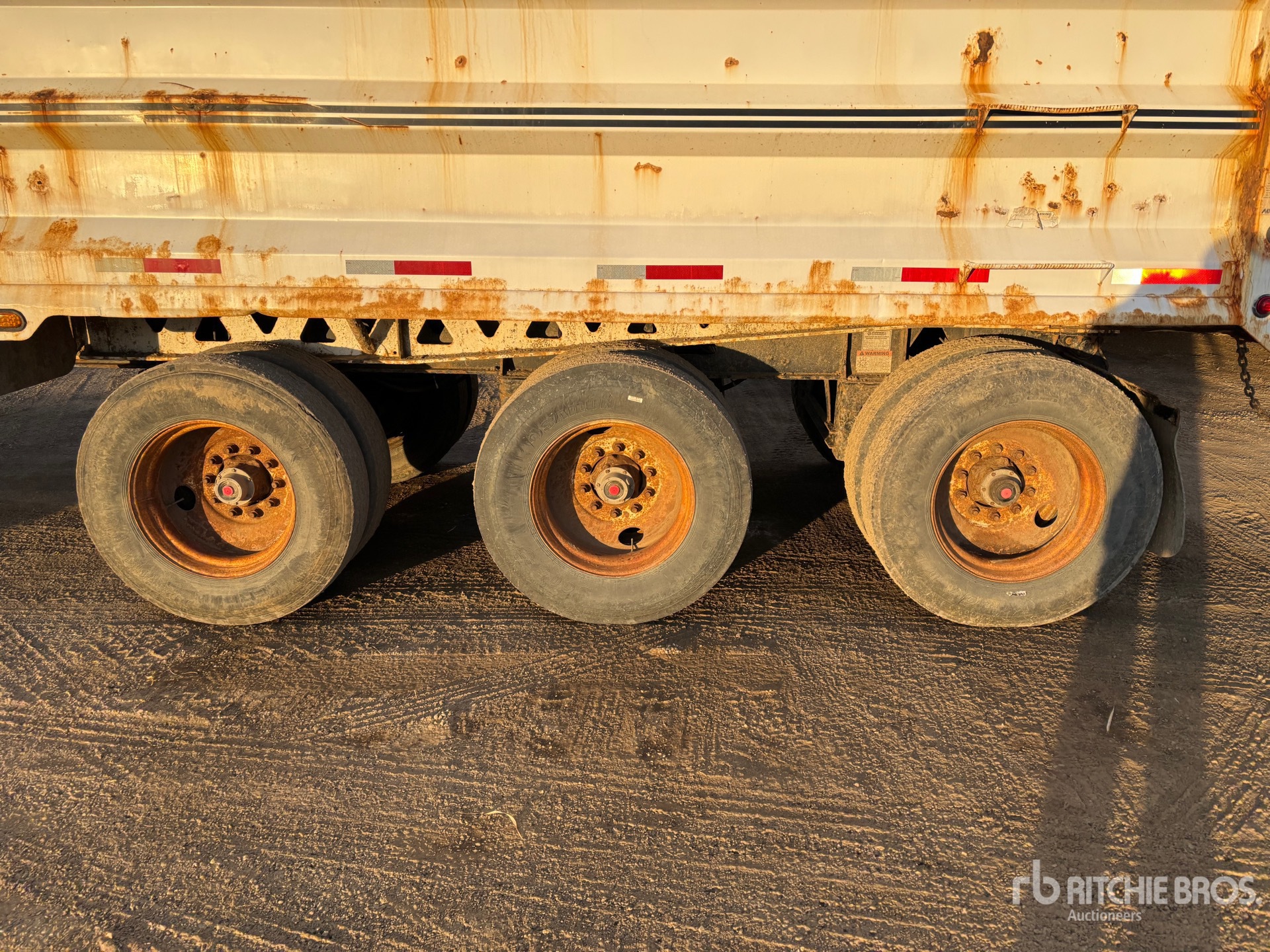 2013 Midland XL3000