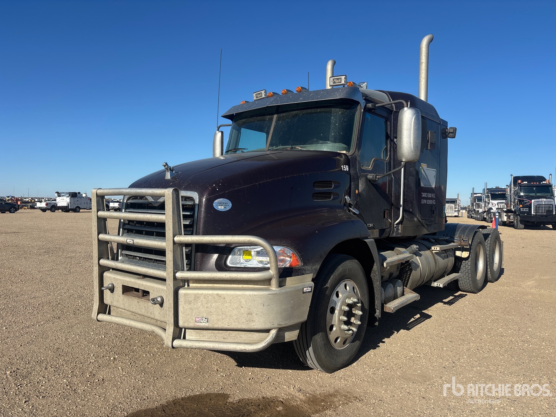 Photo of 2014 Mack CXU613