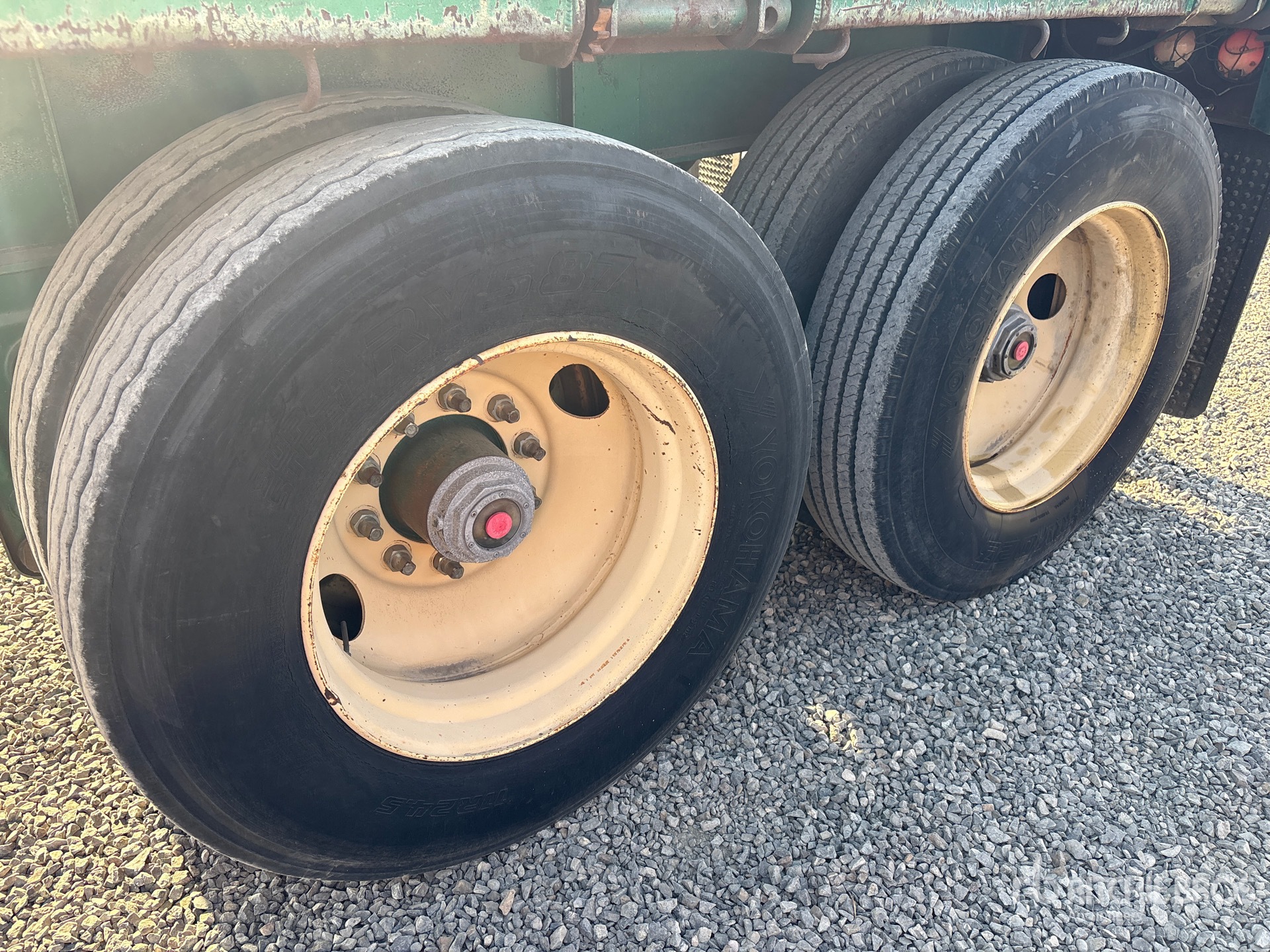 1980 Fruehauf 40 FT T/A