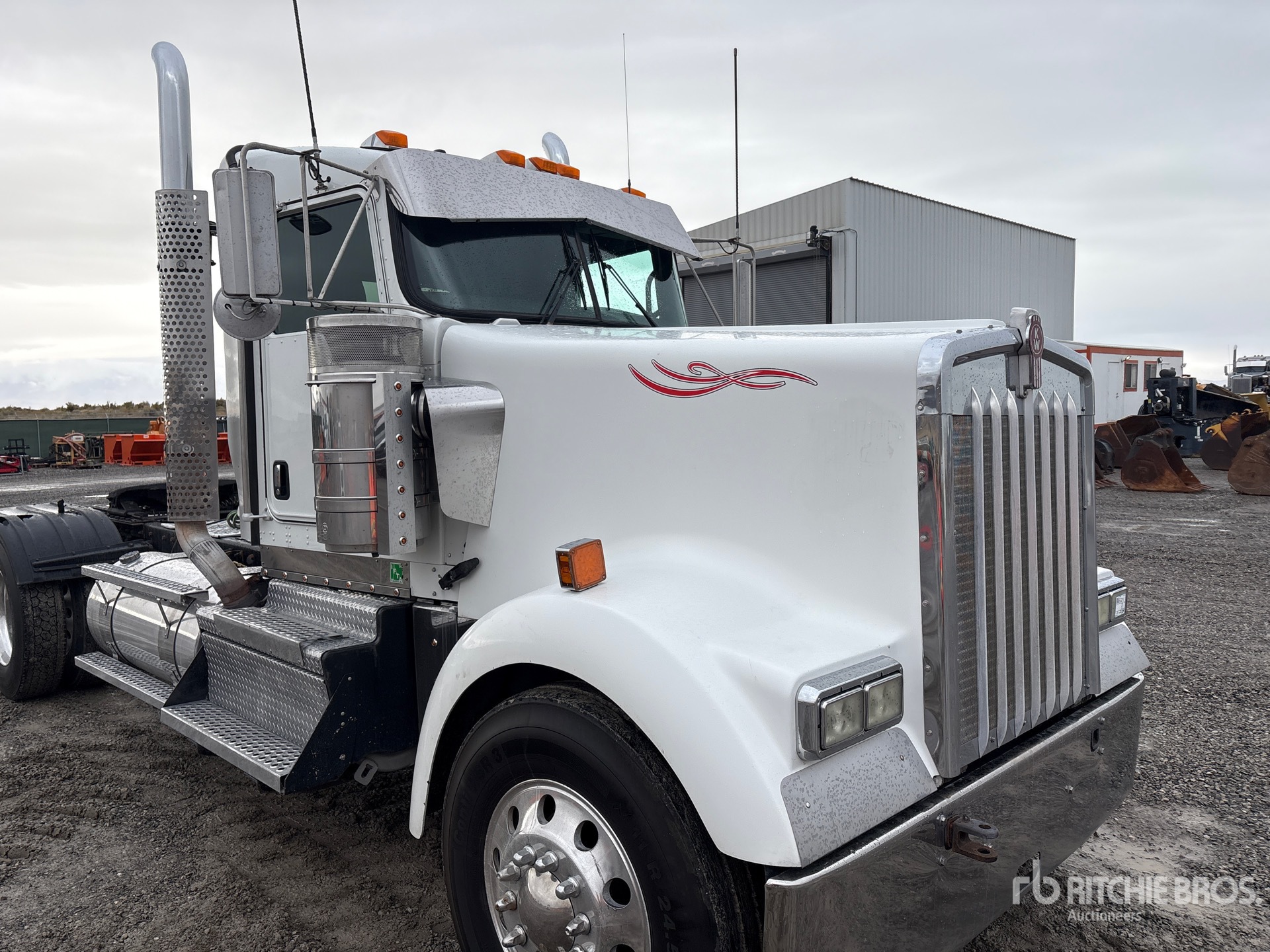 2019 Kenworth W900L