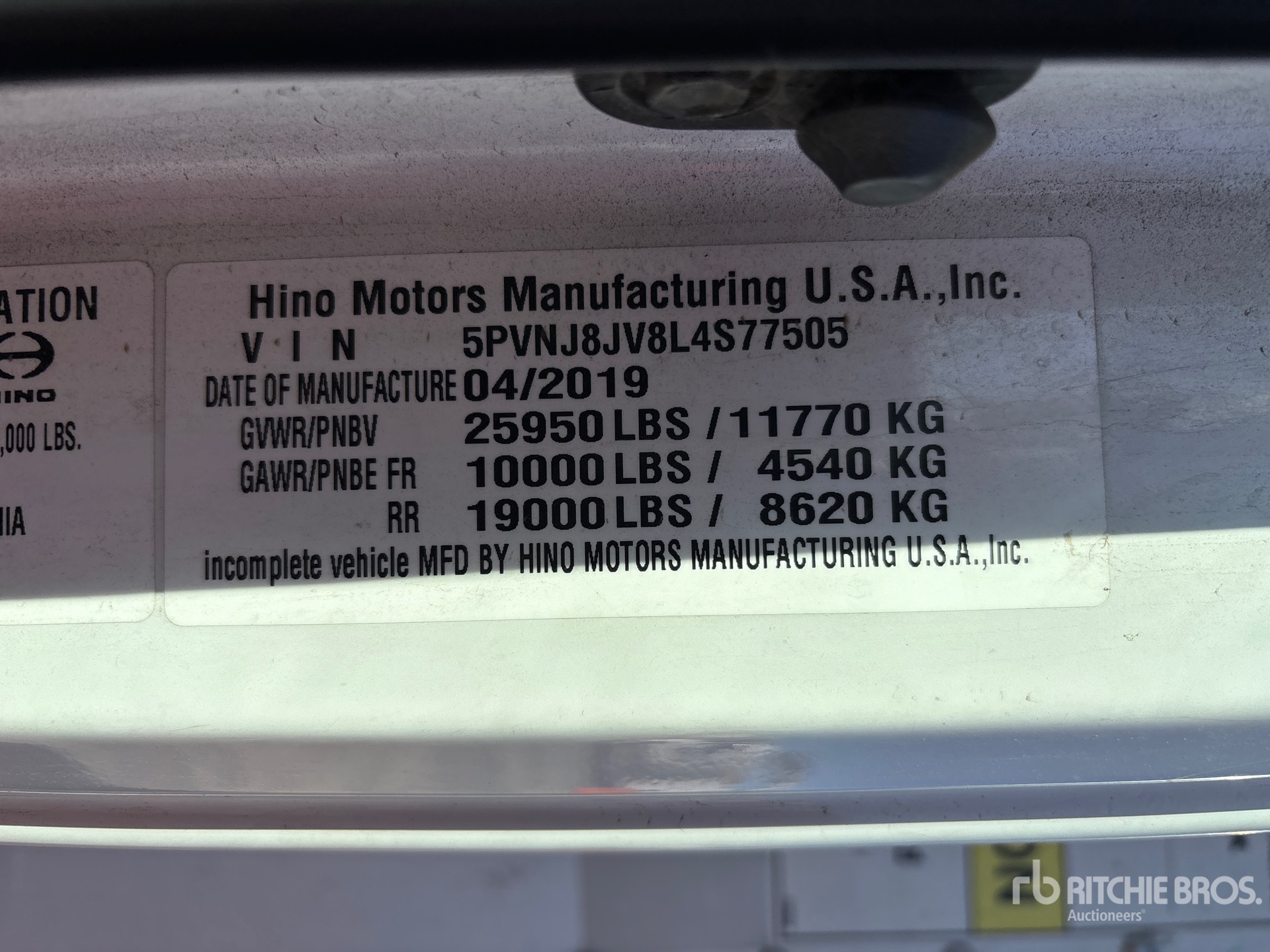 2020 Hino 268A