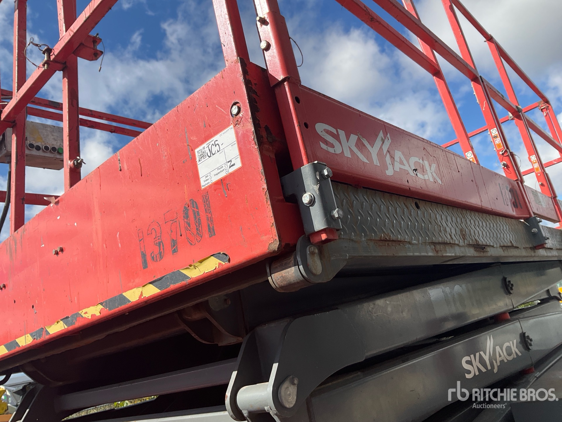 2018 Skyjack SJ8841