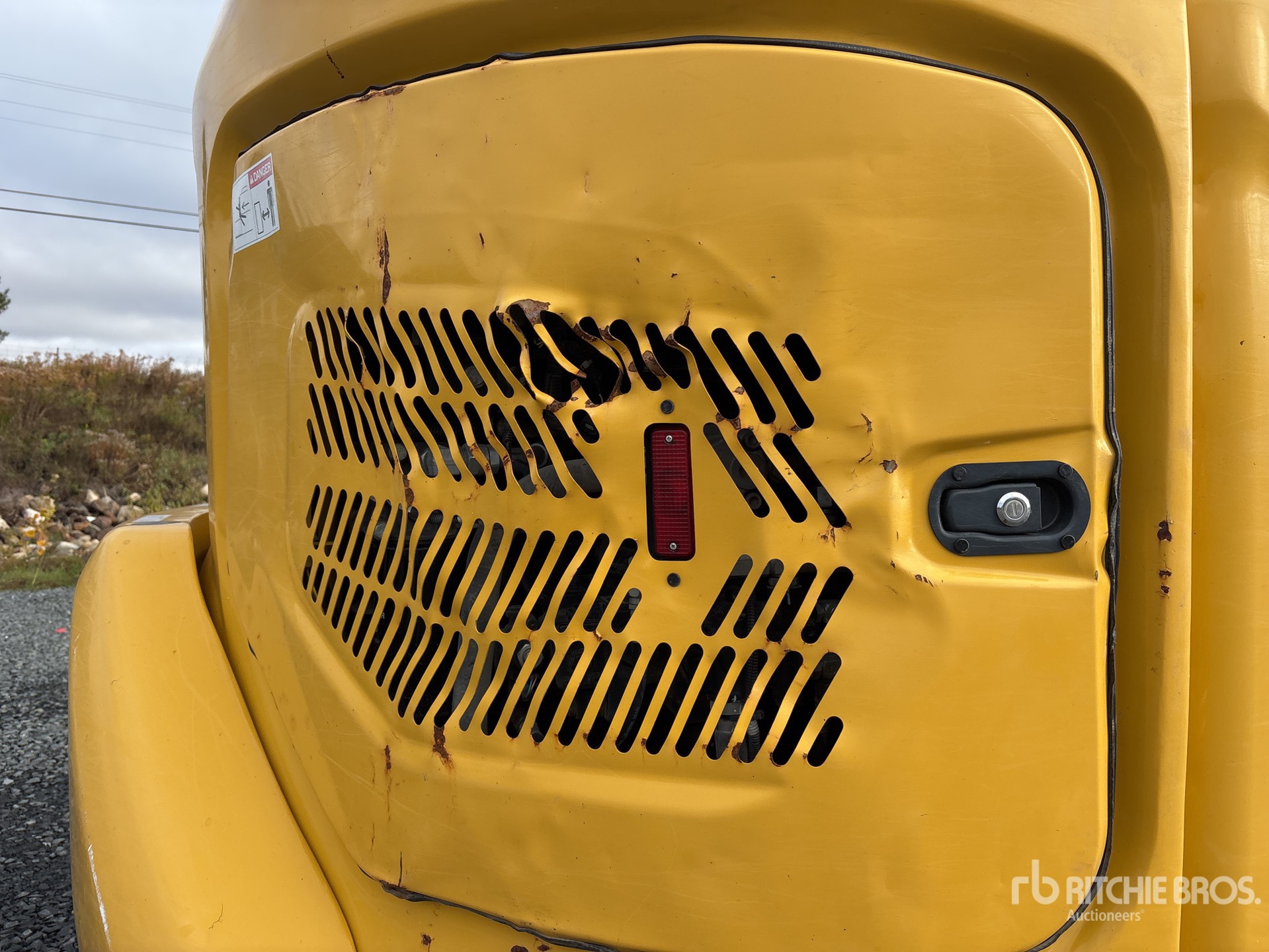 2021 Kobelco SK140SRLC-5