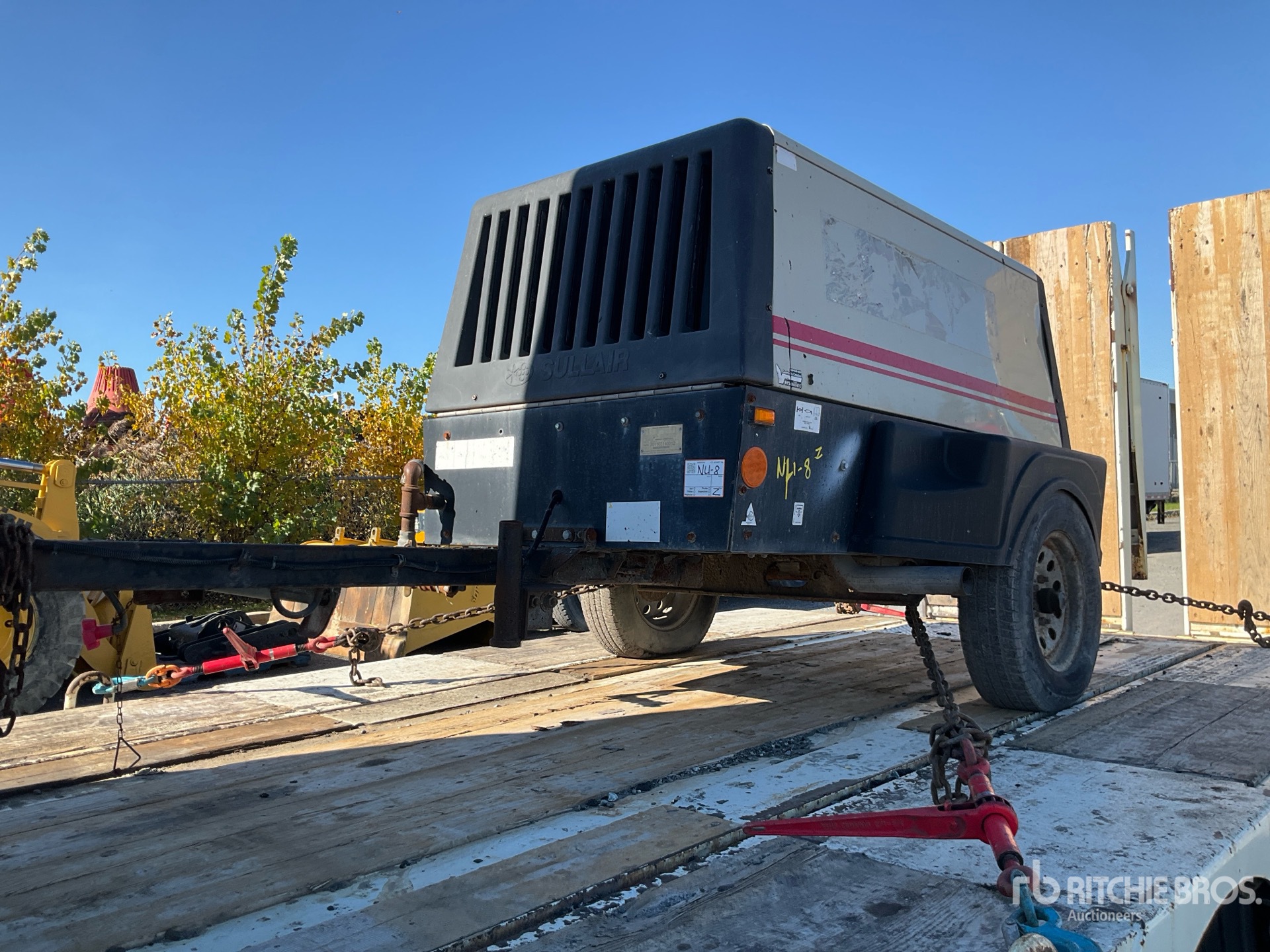 2011 Sullair 185BD